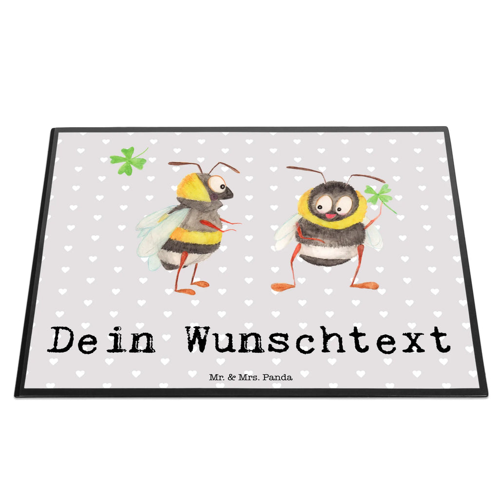 Personalisierte Schreibtischunterlage Bienen Paar Schreibunterlage mit Namen, Schreibtisch Matte, Personalisierte Schreibtischauflage, Personalisierte Schreibtisch Unterlagen, Schreibtisch Unterlagen mit Namen, Schreibtischauflage mit Namen, Namensaufdruck, Namenspersonalisierung, Selbst Gestalten, Personalisierte Schreibunterlage, Freundin, Freund, Liebe, Liebesgeschenk, Jahrestag, Verlobung, Partner, Ehemann, Ehefrau, Heiraten, Heiratsantrag, Hocheitstag, für Männer, Liebesbeweis, Verliebte Schildkröten, Valentinstag, Geschenk für Frauen, Schildkröten, für Ehemann, Geschenk für Freundin, Mitbringsel, Hochzeitstag, Geschenk für Partner