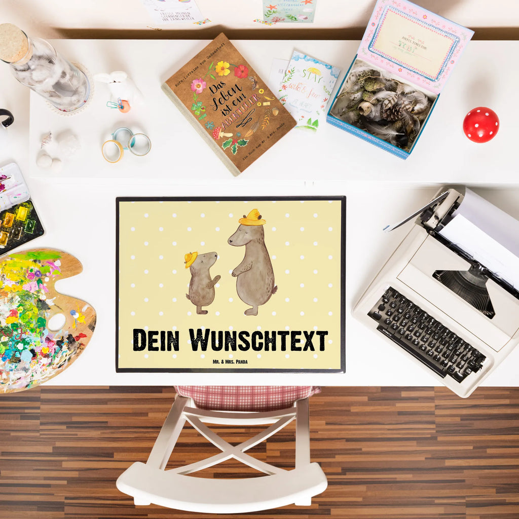 Personalizowana podkładka pod biurko Niedźwiedzie z kapeluszami Namenspersonalisierung, Schreibunterlage mit Namen, Personalisierte Schreibtisch Unterlagen, Schreibtisch Matte, Schreibtisch Unterlagen mit Namen, Personalisierte Schreibtischauflage, Personalisierte Schreibunterlage, Schreibtischauflage mit Namen, Selbst Gestalten, Namensaufdruck, Muttertag, Vatertag, Mama, Papa, Oma, Opa, Familie, Schwester, Bruder, Daddy, Kind, Papi, Bär, Vater, Bären, Vater-Sohn, Family, Lieblingsmensch, Dad, Paps, Söhne, Sohn, Vorbild, Kinder
