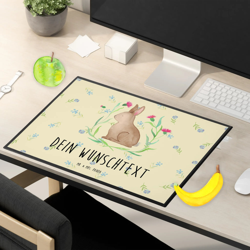 Personalisierte Schreibtischunterlage Hase sitzend Personalisierte Schreibunterlage, Selbst gestalten, Namenspersonalisierung, Namensaufdruck, Schreibtischauflage mit Namen, Personalisierte Schreibtisch Unterlagen, Schreibunterlage mit Namen, Schreibtisch Unterlagen mit Namen, Personalisierte Schreibtischauflage, Ostern, Osterhase, Ostergeschenke, Osternest, Osterdeko, Geschenke zu Ostern, Ostern Geschenk, Ostergeschenke Kinder, Ostern Kinder, Kaninchen, Hase, Liebe, Ostergrüße, Osterblume, Grüße, Frohe Ostern