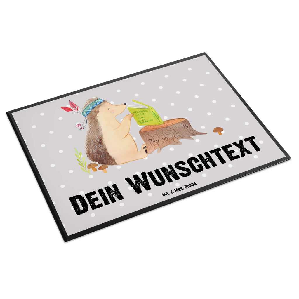 Personalisierte Schreibtischunterlage Igel Indianer Selbst gestalten, Namensaufdruck, Schreibtisch Unterlagen mit Namen, Namenspersonalisierung, Personalisierte Schreibunterlage, Personalisierte Schreibtischauflage, Schreibunterlage mit Namen, Personalisierte Schreibtisch Unterlagen, Schreibtischauflage mit Namen, Waldtiere, Tiere, Camping, Igel, Lagerfeuer, Indianer, Abenteuer