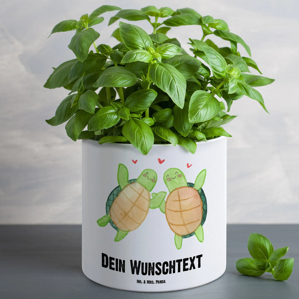 Personalisierter XL Blumentopf Schildkröten Paar Blumentopf Extra Groß Mit Personalisierung, Klassischer Großer Blumentopf Mit Gravur, Blumentopf Groß Mit Gravur, Großer Blumentopf Als Geschenk Mit Wunschtext, Blumentopf Groß Mit Text, Blumentopf Für Garten Mit Wunschtext, XL Pflanzgefäß Mit Wunschtext, XL Blumentopf Aus Kunststoff Mit Wunschtext, Blumentopf Groß Aus Keramik Mit Gravur, Frostsicherer Pflanzkübel Mit Wunschtext, XL Blumentopf Mit Wunschtext, Großer Dekotopf Mit Namen, Übertopf XL Mit Wunschtext, Personalisierter XL Blumentopf, Ton Blumentopf Groß Mit Wunschtext, Großer Pflanztopf Für Mama Mit Wunschtext, Großer Blumentopf Personalisiert, XL Blumentopf Modern Mit Namen, Blumentopf Für Terrasse Personalisiert, Großer Pflanzkübel Selbst Gestalten, XL Blumentopf Für Wohnzimmer Mit Gravur, Großer Übertopf Für Hochzeit Mit Gravur, Pflanzkübel Groß Mit Namen, Rustikaler XL Blumentopf Personalisiert, XL Blumentopf Mit Namen, Blumentopf Für Balkon Mit Namen, Beton Blumentopf Groß Mit Namen, Pflanztopf Groß Mit Gravur, Wetterfester XL Blumentopf Mit Gravur, Liebe, Partner, Freund, Freundin, Ehemann, Ehefrau, Heiraten, Verlobung, Heiratsantrag, Liebesgeschenk, Jahrestag, Hocheitstag, für Ehemann, Hochzeitstag, Geschenk für Freundin, für Männer, Valentinstag, Mitbringsel, Geschenk für Partner, Geschenk für Frauen, Liebesbeweis