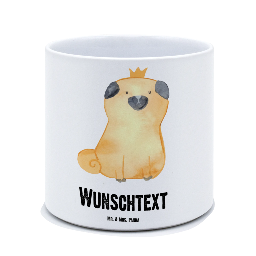 Personalisierter XL Blumentopf Mops Krone Klassischer Großer Blumentopf Mit Gravur, Blumentopf Für Balkon Mit Namen, Beton Blumentopf Groß Mit Namen, XL Pflanzgefäß Mit Wunschtext, Wetterfester XL Blumentopf Mit Gravur, Großer Dekotopf Mit Namen, Blumentopf Für Garten Mit Wunschtext, Frostsicherer Pflanzkübel Mit Wunschtext, Großer Blumentopf Personalisiert, XL Blumentopf Mit Namen, Ton Blumentopf Groß Mit Wunschtext, Übertopf XL Mit Wunschtext, Blumentopf Für Terrasse Personalisiert, Pflanztopf Groß Mit Gravur, XL Blumentopf Für Wohnzimmer Mit Gravur, XL Blumentopf Aus Kunststoff Mit Wunschtext, Personalisierter XL Blumentopf, Großer Pflanzkübel Selbst Gestalten, Großer Übertopf Für Hochzeit Mit Gravur, Blumentopf Extra Groß Mit Personalisierung, Blumentopf Groß Mit Text, XL Blumentopf Mit Wunschtext, Pflanzkübel Groß Mit Namen, Großer Pflanztopf Für Mama Mit Wunschtext, Rustikaler XL Blumentopf Personalisiert, Großer Blumentopf Als Geschenk Mit Wunschtext, Blumentopf Groß Aus Keramik Mit Gravur, XL Blumentopf Modern Mit Namen, Blumentopf Groß Mit Gravur, Hund, Hundemotiv, Haustier, Hunderasse, Tierliebhaber, Hundebesitzer, Sprüche, Mops, Hausregel, lustig, kinderlos, Hundebesitzer. Spruch, allergisch