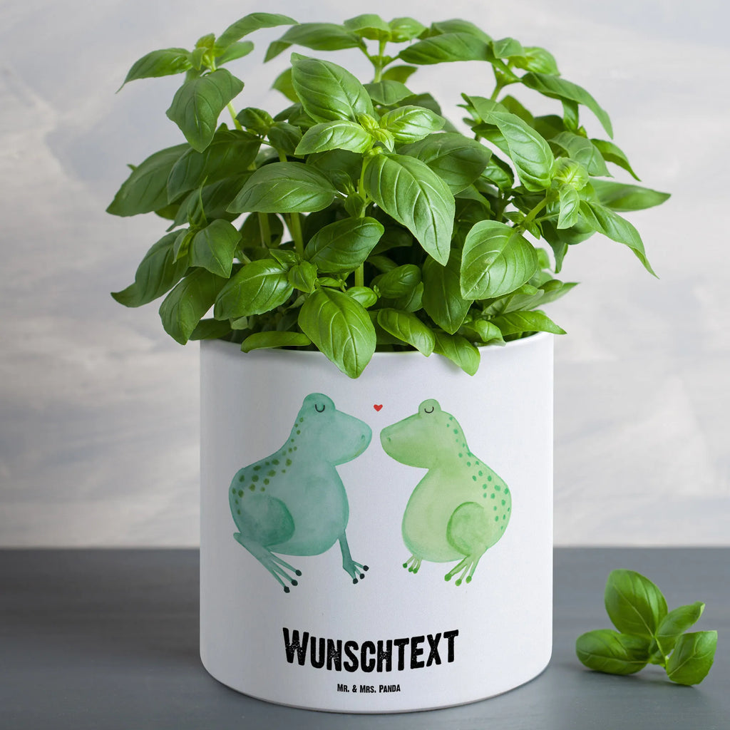 Personalisierter XL Blumentopf Frosch Liebe Blumentopf Groß Mit Text, Großer Pflanztopf Für Mama Mit Wunschtext, Beton Blumentopf Groß Mit Namen, Großer Pflanzkübel Selbst Gestalten, Blumentopf Für Garten Mit Wunschtext, Großer Blumentopf Als Geschenk Mit Wunschtext, XL Blumentopf Mit Namen, Großer Blumentopf Personalisiert, Personalisierter XL Blumentopf, XL Blumentopf Für Wohnzimmer Mit Gravur, Blumentopf Für Terrasse Personalisiert, Blumentopf Groß Aus Keramik Mit Gravur, XL Pflanzgefäß Mit Wunschtext, Blumentopf Extra Groß Mit Personalisierung, XL Blumentopf Mit Wunschtext, Blumentopf Groß Mit Gravur, Großer Übertopf Für Hochzeit Mit Gravur, Ton Blumentopf Groß Mit Wunschtext, Rustikaler XL Blumentopf Personalisiert, Blumentopf Für Balkon Mit Namen, Frostsicherer Pflanzkübel Mit Wunschtext, Pflanztopf Groß Mit Gravur, Pflanzkübel Groß Mit Namen, Großer Dekotopf Mit Namen, Wetterfester XL Blumentopf Mit Gravur, Klassischer Großer Blumentopf Mit Gravur, Übertopf XL Mit Wunschtext, XL Blumentopf Modern Mit Namen, XL Blumentopf Aus Kunststoff Mit Wunschtext, Liebe, Partner, Freund, Freundin, Ehemann, Ehefrau, Heiraten, Verlobung, Heiratsantrag, Liebesgeschenk, Jahrestag, Hocheitstag, Geschenk Freundin, Geschenk Freund, Hochzeitstag, Liebesbeweis, Verliebt, Geschenk Hochzeit, Verlobt, Frösche, Fröschchen, Froschkönig, Verheiratet, Frosch