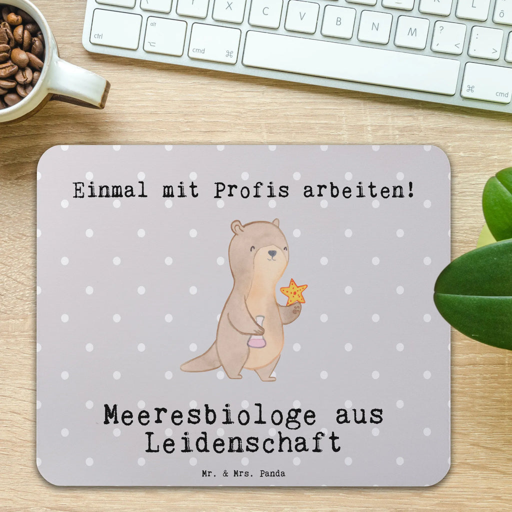 Mouse mat Marine Biologist Passion Büroausstattung, Mauspad Büro, Mousepad, Mauspad, Designer Mauspad, Mausunterlage, Computer zubehör, Einzigartiges Mauspad, PC Zubehör, Arbeitszimmer, Beruf, Ausbildung, Jubiläum, Abschied, Rente, Kollege, Kollegin, Geschenk, Schenken, Arbeitskollege, Mitarbeiter, Firma, Danke, Dankeschön, Studium, Meereskundler, Meeresbiologe, maritime Forschung, Naturwissenschaftler, Meeresforscher