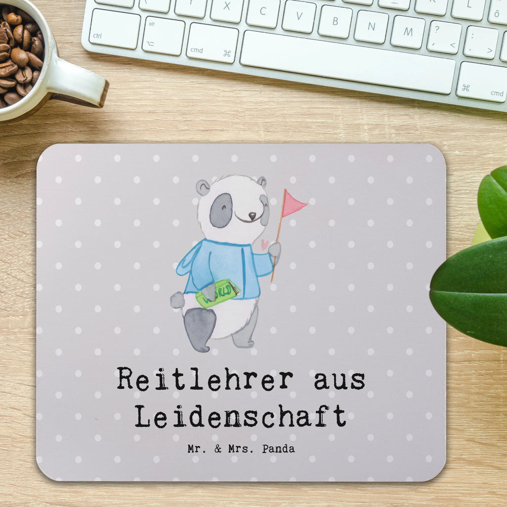 Mauspad Reitlehrer aus Leidenschaft Mausunterlage, Designer Mauspad, Büroausstattung, PC Zubehör, Einzigartiges Mauspad, Mauspad, Mousepad, Computer zubehör, Mauspad Büro, Arbeitszimmer, Beruf, Ausbildung, Jubiläum, Abschied, Rente, Kollege, Kollegin, Geschenk, Schenken, Arbeitskollege, Mitarbeiter, Firma, Danke, Dankeschön
