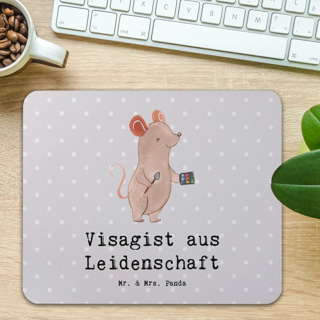 Podkładka pod mysz Makijażysta Pasja Mousepad, PC Zubehör, Mauspad Büro, Designer Mauspad, Einzigartiges Mauspad, Büroausstattung, Arbeitszimmer, Mausunterlage, Computer zubehör, Mauspad, Beruf, Ausbildung, Jubiläum, Abschied, Rente, Kollege, Kollegin, Geschenk, Schenken, Arbeitskollege, Mitarbeiter, Firma, Danke, Dankeschön, Beauty Salon, Kosmetikstudio, Kosmetiker, Visagist, Maskenbildner, Eröffnung, Make Up Artist