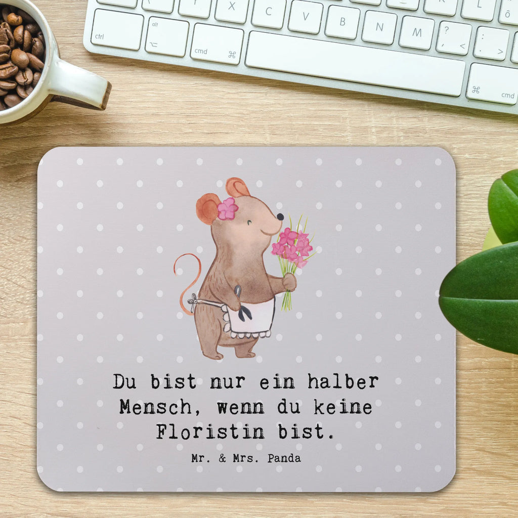 Mauspad Floristin mit Herz mousematte, mauspad laptop, mausteppich, Mausunterlage, Mausmatte, laptop mauspad, computer mousepad, Mauspad, computer mauspad, notebook mauspad, pc mousepad, Mousepad, pc mausunterlage, laptop mousepad, mauspad pc, pc mauspad, computermatte, Geschenk, Schenken, Jubiläum, Danke, Dankeschön, Beruf, Ausbildung, Abschied, Rente, Kollege, Kollegin, Arbeitskollege, Mitarbeiter, Firma, Floristin, Blumenhändlerin, Blumenlanden, Blumenprofi