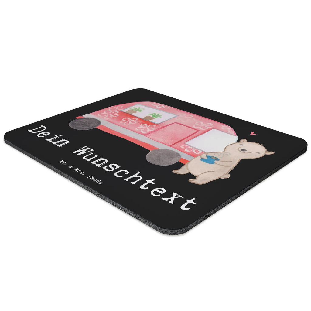 Personalisiertes Mauspad Bär Camper selbst bedrucken, Personalisiertes Mauspad, Mauspad mit Namen, Personalisiertes Mouse Pad, Namensaufdruck, Mauspad bedrucken, Arbeitszimmer Geschenk, Selbst bedrucken, Mauspad mit Namen gestalten, Einzigartiges Mauspad, Individuelles Mauspad, Mouse Pad mit Namen, Personalisiertes Mousepad, Mousepad bedrucken, Büro Geschenk, Mousepad mit Namen, Geschenk, Sport, Sportart, Hobby, Schenken, Danke, Dankeschön, Auszeichnung, Gewinn, Sportler, Campingplatz, Campen, Roadtrip, Camper, Urlaub, Wohnmobil, Zelten