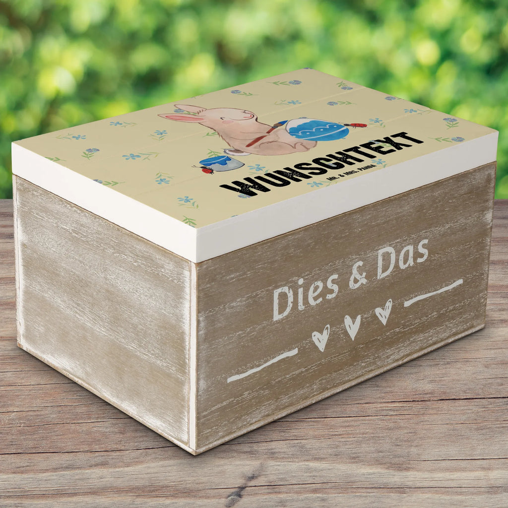 Personalisierte Holzkiste Hase Marienkäfer Holzkiste Personalisiert, Aufbewahrungsbox mit Namen, Schatulle mit Namen, Schatzkiste mit Namen, Dekokiste Personalisiert, GEschenkdose personalisiert, Truhe Personalisiert, Holzkiste mit Namen, Dekokiste mit Namen, Erinnerungsbox Personalisiert, Schatulle Personalisiert, Geschenkbox personalisiert, Erinnerungsbox mit Namen, Truhe mit Namen, Erinnerungskiste Personalisiert, Kiste Personalisiert, Kiste mit Namen, Aufbewahrungsbox Personalisiert, mit Namen, Schatzkiste Personalisiert, Erinnerungskiste, Ostern, Osterhase, Ostergeschenke, Osternest, Osterdeko, Geschenke zu Ostern, Ostern Geschenk, Ostergeschenke Kinder, Ostern Kinder, Frühlingsgrüße, Frühling, Hase, Ostergrüße, Picknicken, Ostereier, Frühlingsgefühle, Eier bemalen