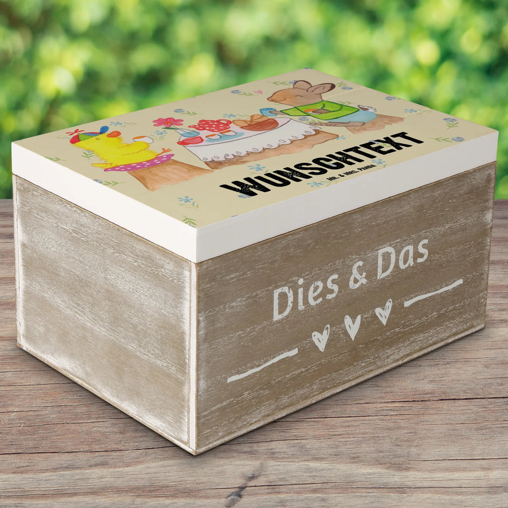 Personalisierte Holzkiste Ostern Frühstück GEschenkdose Personalisiert, Schatzkiste Personalisiert, Schatulle Personalisiert, Aufbewahrungsbox mit Namen, Schatzkiste mit Namen, Erinnerungskiste Personalisiert, Holzkiste Personalisiert, Kiste Personalisiert, Holzkiste mit Namen, Schatulle mit Namen, Geschenkbox Personalisiert, Truhe Personalisiert, Aufbewahrungsbox Personalisiert, Truhe mit Namen, Kiste mit Namen, Erinnerungsbox mit Namen, mit Namen, Dekokiste mit Namen, Dekokiste Personalisiert, Erinnerungsbox Personalisiert, Ostern Geschenk, Osterdeko, Ostern, Ostergeschenke, Ostergeschenke Kinder, Geschenke zu Ostern, Ostern Kinder, Osterhase, Osternest, Osterküken, Frühstück, Frühlingsgefühle, Ostergrüße, Picknick, Hase, Ostereier, Osterfrühstück, Küken, Frühling