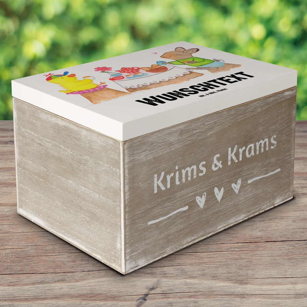 Personalisierte Holzkiste Ostern Frühstück GEschenkdose Personalisiert, Schatzkiste Personalisiert, Schatulle Personalisiert, Aufbewahrungsbox mit Namen, Schatzkiste mit Namen, Erinnerungskiste Personalisiert, Holzkiste Personalisiert, Kiste Personalisiert, Holzkiste mit Namen, Schatulle mit Namen, Geschenkbox Personalisiert, Truhe Personalisiert, Aufbewahrungsbox Personalisiert, Truhe mit Namen, Kiste mit Namen, Erinnerungsbox mit Namen, mit Namen, Dekokiste mit Namen, Dekokiste Personalisiert, Erinnerungsbox Personalisiert, Ostern Geschenk, Osterdeko, Ostern, Ostergeschenke, Ostergeschenke Kinder, Geschenke zu Ostern, Ostern Kinder, Osterhase, Osternest, Osterküken, Frühstück, Frühlingsgefühle, Ostergrüße, Picknick, Hase, Ostereier, Osterfrühstück, Küken, Frühling