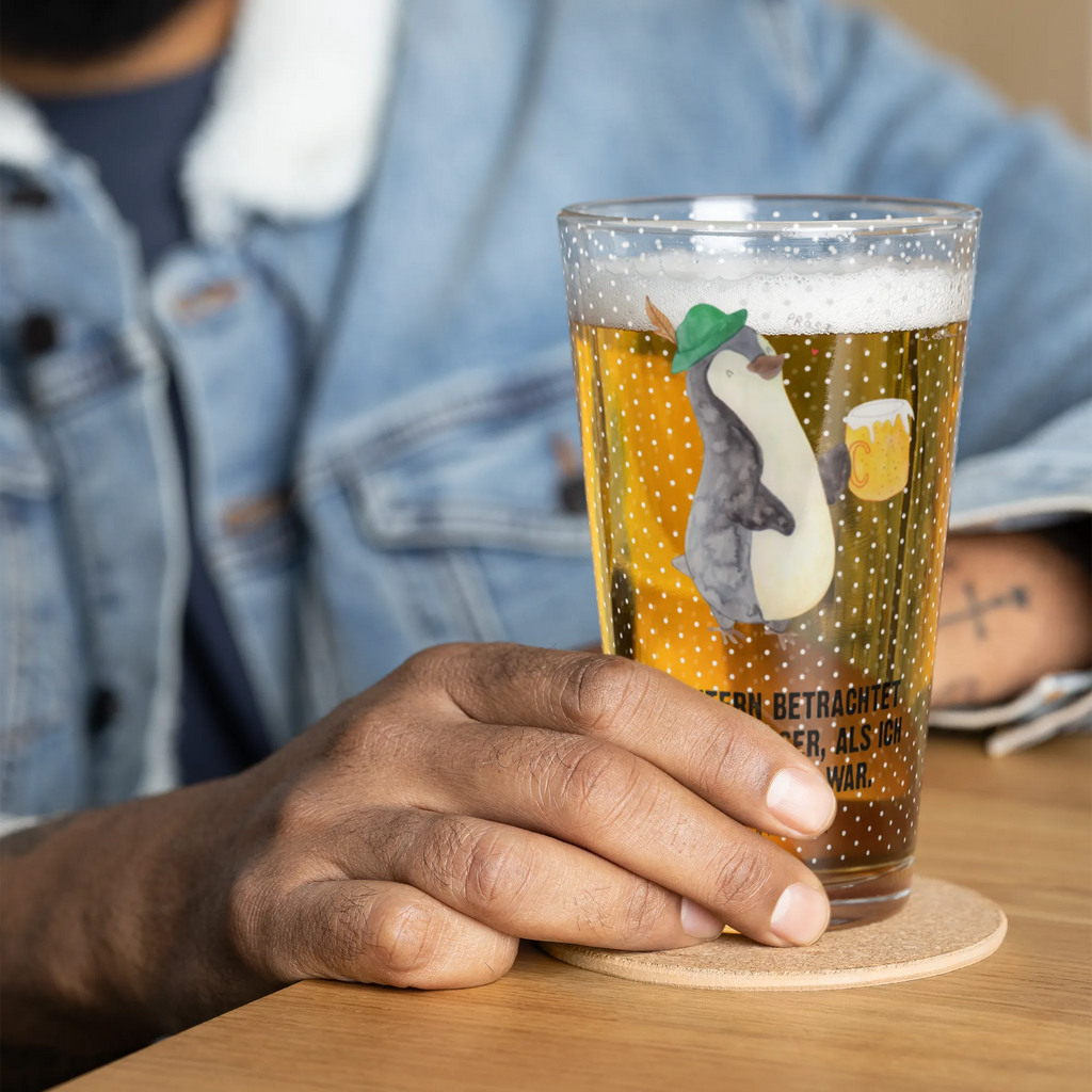 Premium Trinkglas Pinguin Bier Premium Saftglas, Premium Bierglas, Premium Trinkglas Für Restaurant, Premium Glas-Set, Premium Weinglas, Edles Trinkglas, Premium Barglas, Premium Trinkglas Geschenkidee, Premium Trinkglas Ohne Henkel, Premium Tumbler, Premium Trinkglas Dünnwandig, Premium Trinkglas Spülmaschinenfest, Kristallklares Trinkglas, Premium Trinkglas, Hochwertiges Trinkglas, Premium Trinkglas Aus Kristallglas, Luxus Trinkglas, Premium Whiskyglas, Premium Trinkglas Mit Spruch, Premium Trinkglas Aus Bleikristall, Premium Trinkglas Stapelbar, Premium Cocktailglas, Premium Sektglas, Premium Trinkglas Für Zuhause, Premium Trinkglas Mit Namensgravur, Premium Longdrinkglas, Premium Trinkglas Mit Henkel, Kristall Trinkglas, Premium Likörglas, Premium Trinkglas Für Bar, Premium Trinkglas Set, Premium Trinkglas Mit Gravur, Premium Trinkglas Mit Motiv, Premium Trinkglas Aus Borosilikatglas, Premium Wasserglas, Premium Trinkglas Dickwandig, Designer Trinkglas, Pinguin, Bier, Oktoberfest, Pinguine
