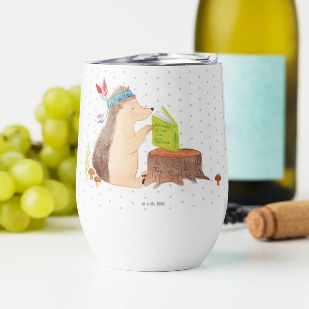 Kieliszek do wina jeż Ozdoba z piór Weinglas Für Camping, Weinbecher Mit Deckel, Weinglas Rustikal, Weinglas Aus Kristall, Weinbecher, Kunststoff-Weinglas, Klassisches Weinglas, Weinverkostungsglas, Weinprobierglas, Acryl-Weinglas, Weinbecher Ohne Stiel, Becher Für Wein, Reise-Weinbecher, Kelchglas, Spülmaschinenfestes Weinglas, Universalglas, Kelch Für Wein, Schwenkglas Wein, Umweltfreundliches Weinglas, Weinkelch Mit Stiel, Modernes Weinglas, Weinglas Für Picknick, Weinbecher Mit Strohhalm, Weinglas Elegant, Weinkelch Groß, Weinbecher Outdoor, Weißweinglas, Weinglas Für Zuhause, Weinglas Für Party, Becher Aus Edelstahl Für Wein, Weinkelch Klein, Stapelbares Weinglas, Mundgeblasenes Weinglas, Weinglas Für Garten, Bambus-Weinbecher, Weinglas Aus Glas, Rotweinglas, Öko Weinglas, Thermo-Weinbecher, Weinglas, Kristallglas Weinglas, Weinkelch, Weinglas Set, Trinkbecher Wein, Waldtiere, Tiere, Lagerfeuer, Abenteuer, Igel, Camping, Indianer