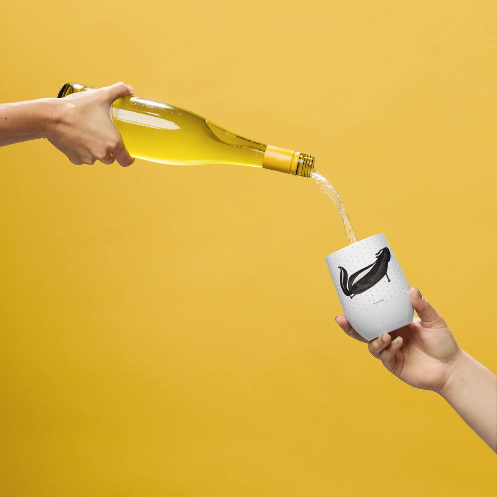 Kieliszek do wina skunks Joga Weinkelch, Kelch Für Wein, Weinbecher, Weinglas Für Picknick, Öko Weinglas, Becher Für Wein, Weinkelch Klein, Umweltfreundliches Weinglas, Spülmaschinenfestes Weinglas, Reise-Weinbecher, Weinbecher Mit Deckel, Schwenkglas Wein, Weinbecher Outdoor, Becher Aus Edelstahl Für Wein, Modernes Weinglas, Weinglas Elegant, Acryl-Weinglas, Universalglas, Weinglas Rustikal, Weinbecher Ohne Stiel, Rotweinglas, Weinprobierglas, Kelchglas, Weinkelch Mit Stiel, Weinglas Für Party, Kristallglas Weinglas, Weinglas Aus Kristall, Weinbecher Mit Strohhalm, Bambus-Weinbecher, Weinkelch Groß, Klassisches Weinglas, Weißweinglas, Mundgeblasenes Weinglas, Weinverkostungsglas, Kunststoff-Weinglas, Weinglas Für Garten, Weinglas Set, Stapelbares Weinglas, Weinglas Aus Glas, Weinglas Für Camping, Trinkbecher Wein, Thermo-Weinbecher, Weinglas Für Zuhause, Stinktier, Skunk, Lache, Liebe, Raubtier, Wildtier, Namaste, Stinker, Stinki, Yoga, Lebe