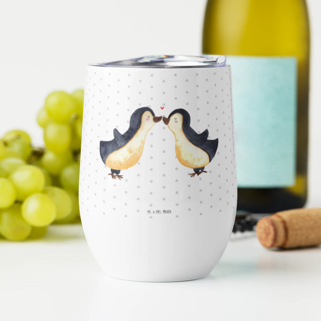 Wine cup Penguins in love Schwenkglas Wein, Weinbecher Mit Deckel, Rotweinglas, Becher Für Wein, Weinglas Aus Glas, Umweltfreundliches Weinglas, Weinglas Rustikal, Mundgeblasenes Weinglas, Weinbecher, Stapelbares Weinglas, Thermo-Weinbecher, Weinglas, Weinglas Für Party, Weinbecher Ohne Stiel, Reise-Weinbecher, Weinglas Für Garten, Kristallglas Weinglas, Weinglas Für Picknick, Weinkelch Mit Stiel, Kunststoff-Weinglas, Bambus-Weinbecher, Spülmaschinenfestes Weinglas, Weinkelch Groß, Weinglas Set, Weinglas Aus Kristall, Kelch Für Wein, Kelchglas, Weinbecher Outdoor, Weinglas Für Camping, Weinglas Für Zuhause, Acryl-Weinglas, Weinkelch Klein, Weinverkostungsglas, Öko Weinglas, Weißweinglas, Weinbecher Mit Strohhalm, Weinglas Elegant, Modernes Weinglas, Becher Aus Edelstahl Für Wein, Klassisches Weinglas, Universalglas, Trinkbecher Wein, Weinprobierglas, Weinkelch, Liebe, Partner, Freund, Freundin, Ehemann, Ehefrau, Heiraten, Verlobung, Heiratsantrag, Liebesgeschenk, Jahrestag, Hocheitstag, Pinguin Liebe, Geschenk Hochzeitstag, Pärchen. Liebespaar, Love, Liebesspruch, Hochzeit, Pinguin, Geschenk Freundin, Geschenkidee, Pinguin Paar, Geschenk Freund, Gastgeschenk, Verlobter, Verlobte, Hochzeitstag, Pinguinpaar, Paar, Liebesbeweis, Pinguine