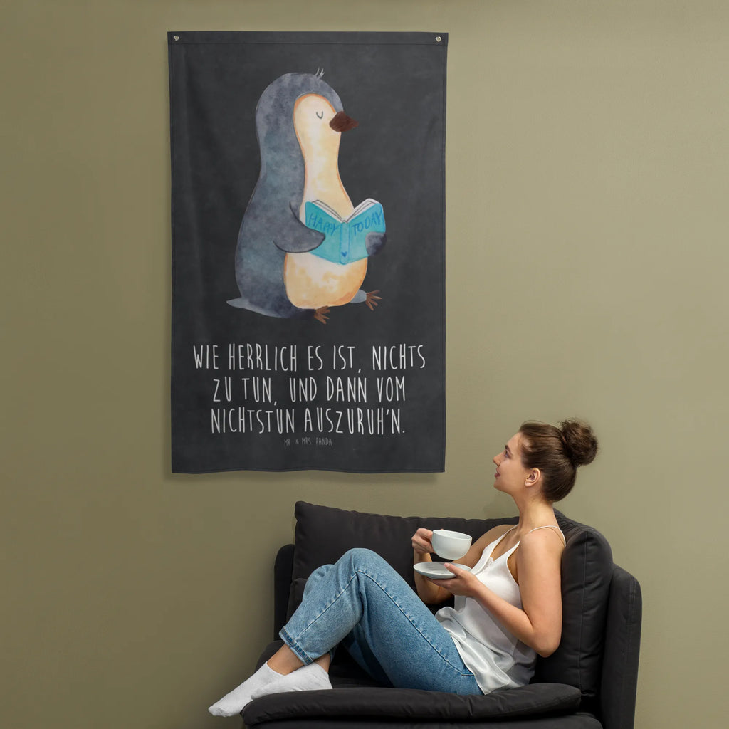Wandteppich Pinguin Buch Boho, Schmuck-Wandbehang, Kinderzimmer, Wandtuch, Textil-Kunst, Wandbild, Tapisserie, Wandbehang, Wandteppich, Kinderzimmer Deko, Tapestry, Wanddeko, Kinderzimmer Wanddeko, Dekoration, Kinderzimmer Wand, Wand Deko, Pinguin, Ferien, Nichtstun, Bücherwurm, Pinguine, Freizeit, Lesen, Buch, Faulenzen, Urlaub