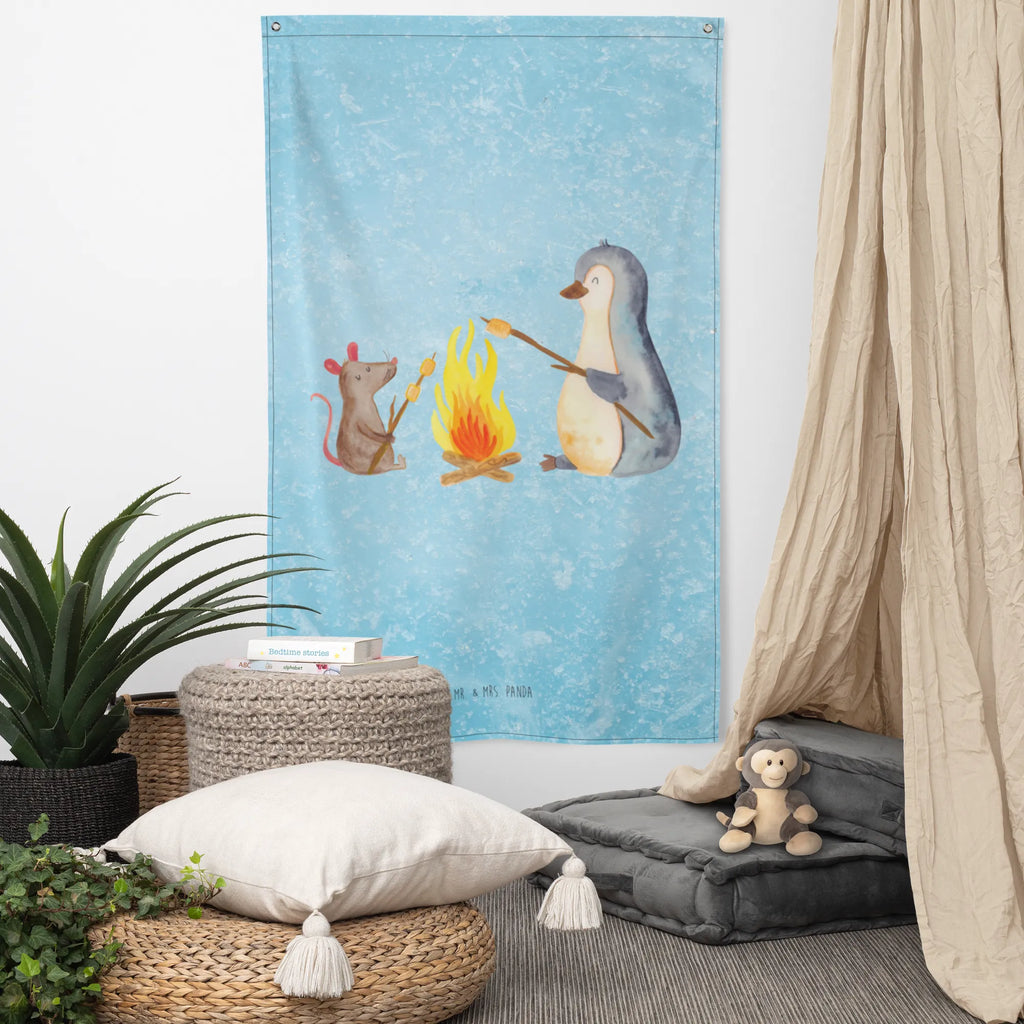 Wandteppich Pinguin Lagerfeuer Boho, Wanddeko, Wandbild, Wand Deko, Kinderzimmer Wanddeko, Schmuck-Wandbehang, Wandbehang, Tapisserie, Wandteppich, Tapestry, Kinderzimmer Deko, Kinderzimmer, Dekoration, Wandtuch, Textil-Kunst, Kinderzimmer Wand, Pinguin, Lebensmotivation, Büroalltag, Job, Marshmallows, Liebe, Arbeit, Neustart, Motivation, Lagerfeuer, Büro, Feuer, Maus, Pinguine, Leben, Lebensspruch, grillen