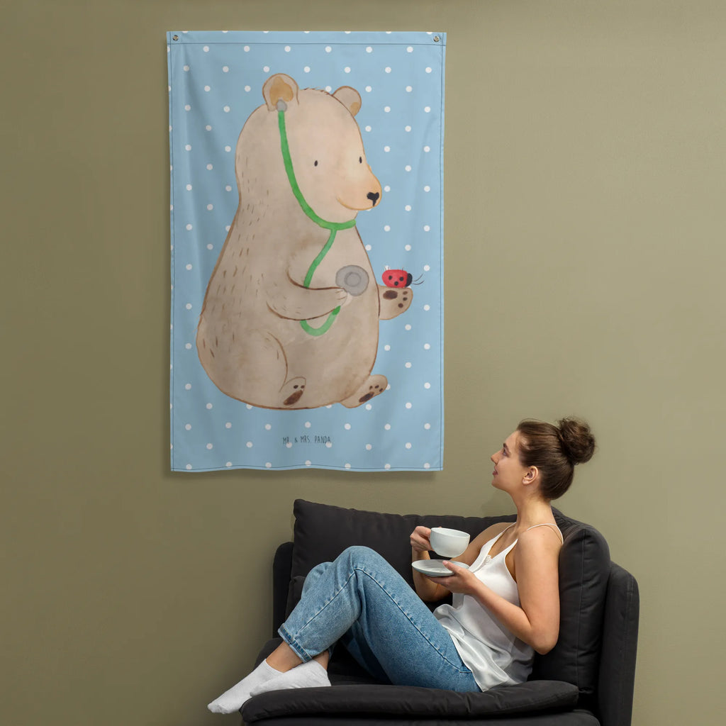 Wandteppich Bär Arzt Tapisserie, Wandteppich, Tapestry, Wandbehang, Wandbild, Kinderzimmer Wand, Kinderzimmer Deko, Textil-Kunst, Wand Deko, Wandtuch, Kinderzimmer Wanddeko, Boho, Schmuck-Wandbehang, Teddy, Bär, Teddybär, Arzt, Professor, Ärztin, Professorin, Doktorin, Doktor
