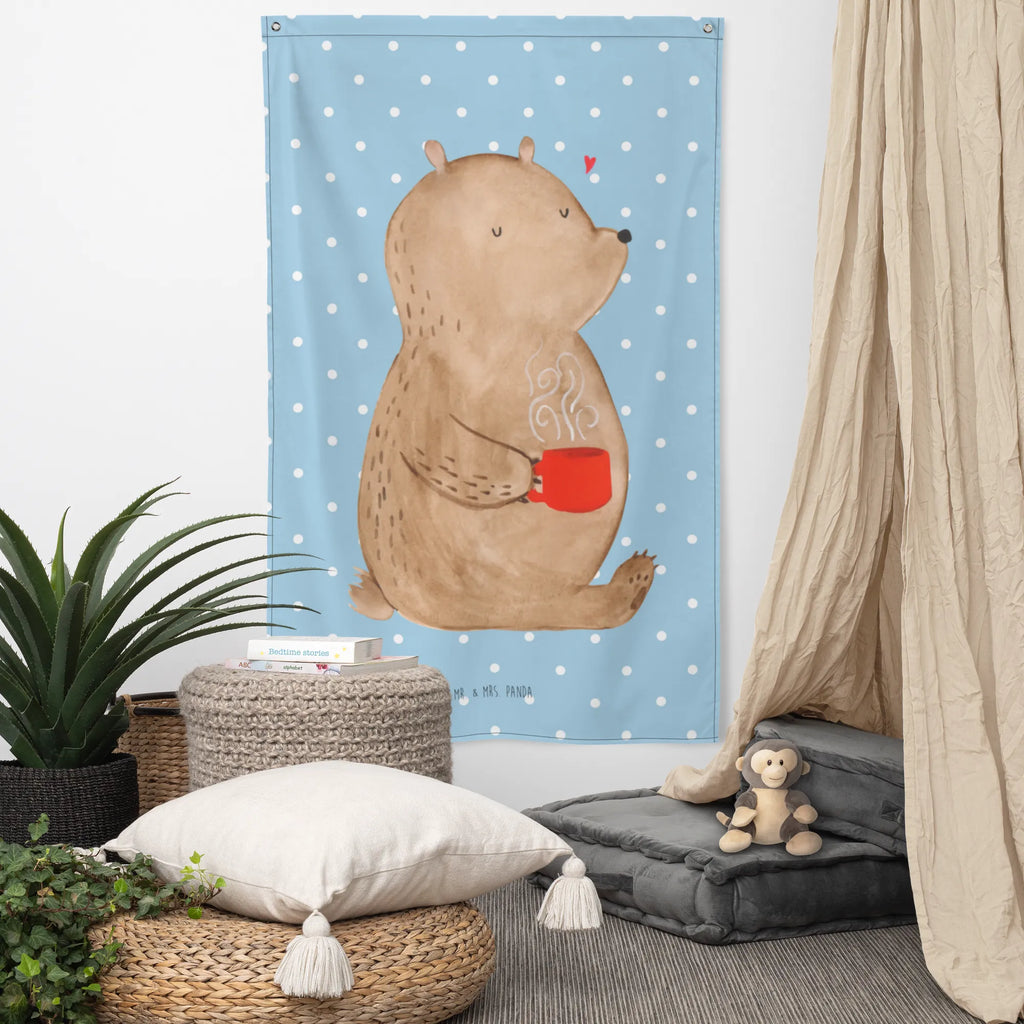 Wandteppich Bär Kaffee Wandbild, Tapestry, Tapisserie, Schmuck-Wandbehang, Kinderzimmer Wanddeko, Wandbehang, Textil-Kunst, Boho, Wandtuch, Wandteppich, Kinderzimmer Deko, Kinderzimmer Wand, Wand Deko, Teddy, Bär, Teddybär, Coffee, Welt Retten, Motivation, Bären, Guten Morgen, Welt Erobern, Morgenroutine, Kaffee
