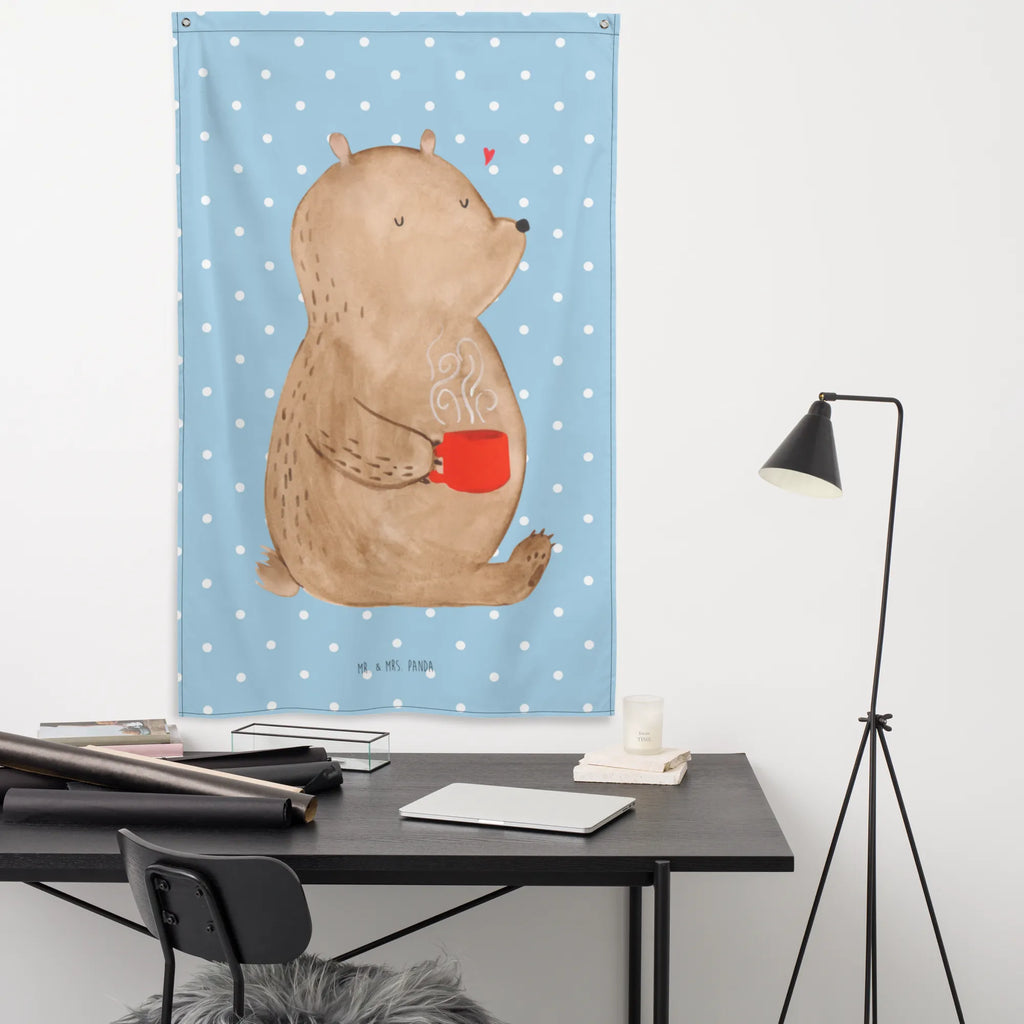 Wandteppich Bär Kaffee Wandbild, Tapestry, Tapisserie, Schmuck-Wandbehang, Kinderzimmer Wanddeko, Wandbehang, Textil-Kunst, Boho, Wandtuch, Wandteppich, Kinderzimmer Deko, Kinderzimmer Wand, Wand Deko, Teddy, Bär, Teddybär, Coffee, Welt Retten, Motivation, Bären, Guten Morgen, Welt Erobern, Morgenroutine, Kaffee