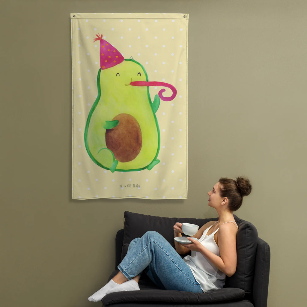 Wandteppich Avocado Partyhupe Wandbehang, Tapestry, Wandbild, Kinderzimmer, Wandtuch, Schmuck-Wandbehang, Kinderzimmer Deko, Textil-Kunst, Dekoration, Wand Deko, Tapisserie, Kinderzimmer Wand, Kinderzimmer Wanddeko, Wanddeko, Wandteppich, Boho, Avocado, Veggie, Vegan, Gesund, Feier, Geburtstag, Fete, Gute Laune, Tröte, Feierlichkeit, Party