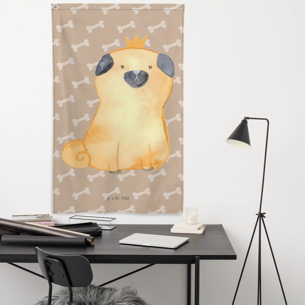Wandteppich Mops Krone Wandtuch, Wand Deko, Kinderzimmer Deko, Tapisserie, Boho, Wandteppich, Textil-Kunst, Kinderzimmer Wand, Wandbehang, Wandbild, Tapestry, Schmuck-Wandbehang, Kinderzimmer Wanddeko, Sprüche, Hund, Hunderasse, Hundebesitzer, Hundemotiv, Haustier, Tierliebhaber, Allergisch, Lustig, Hundebesitzer. Spruch, Mops, Hausregel, Kinderlos