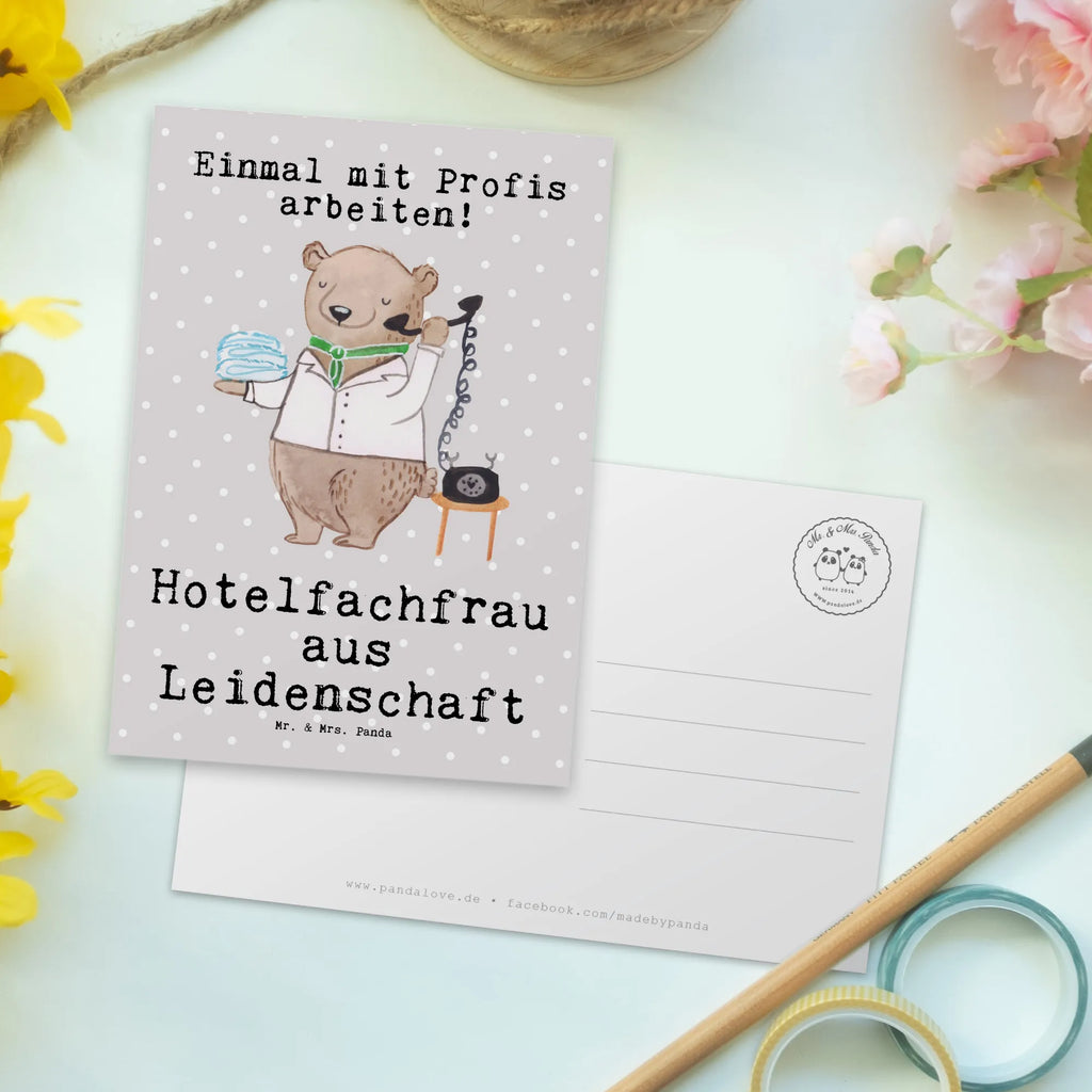 Postkarte Hotelfachfrau Leidenschaft Ansichtskarte, Einladung, Karte, Grußkarte, Ansichtskarten, Postkarte, Dankeskarte, Einladung Geburtstag, Geburtstagskarte, Geschenkkarte, Einladungskarten Geburtstag, Einladungskarte, Beruf, Ausbildung, Jubiläum, Abschied, Rente, Kollege, Kollegin, Geschenk, Schenken, Arbeitskollege, Mitarbeiter, Firma, Danke, Dankeschön, Hotelfachangestellte, Hotelkauffrau, Hotelfachfrau, Hoteleröffnung, Hotelier