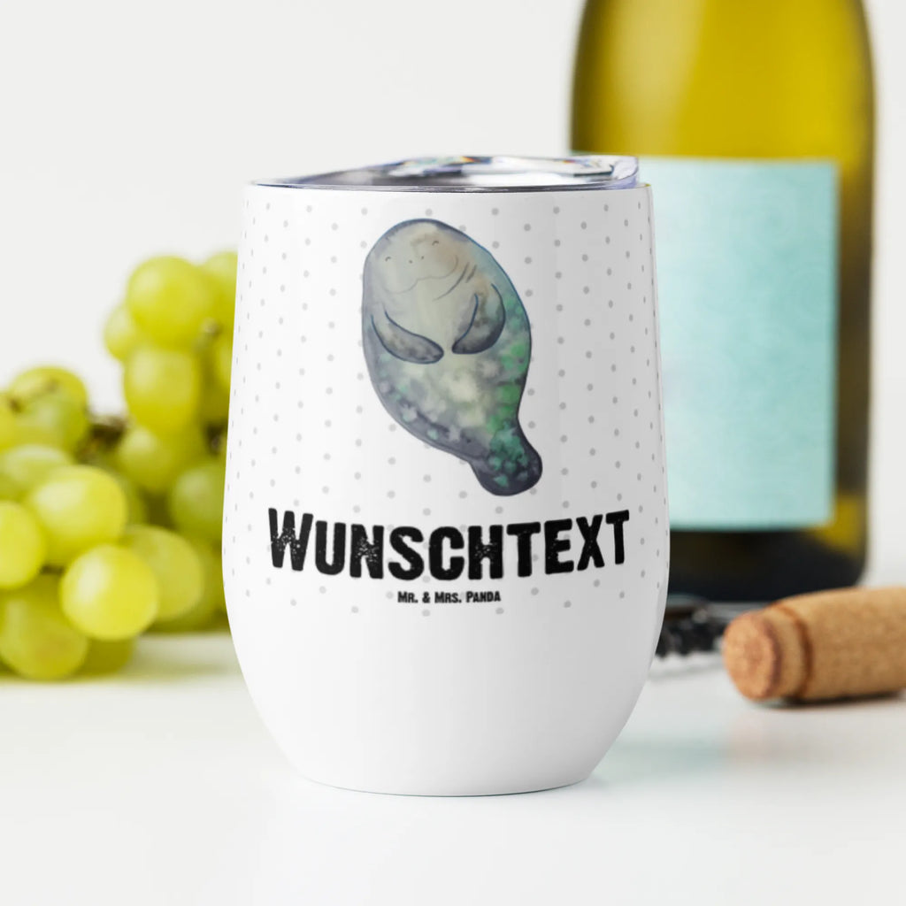 Personalisierter Weinbecher Seekuh happy Bambus-Weinbecher Mit Wunschname, Rustikaler Weinbecher Mit Namen, Weinglas Für Zuhause Mit Namensgravur, Weinbecher Für Camping Mit Namensgravur, Klassisches Weinglas Mit Namensgravur, Stapelbares Weinglas Mit Namen, Weinbecher Für Picknick Mit Namen, Weinbecher Aus Edelstahl Mit Namen, Reise-Weinbecher Mit Namen, Becher Aus Edelstahl Für Wein Mit Namen, Kunststoff-Weinglas Mit Namen, Mundgeblasenes Weinglas Mit Namen, Personalisierter Weinbecher, Weinglas Mit Initialen, Weinglas Für Party Mit Wunschname, Thermo-Weinbecher Mit Namensaufdruck, Modernes Weinglas Mit Wunschname, Universalglas Mit Namensgravur, Spülmaschinenfestes Weinglas Mit Gravur, Kristallglas Weinglas Mit Wunschname, Weinbecher Mit Deckel Und Namen, Weinglas Mit Namensgravur, Weinbecher Mit Namen, Becher Für Wein Mit Namensdruck, Trinkbecher Wein Mit Namen, Kelchglas Mit Wunschname, Acryl-Weinbecher Mit Namensgravur, Öko Weinglas Mit Namensdruck, Umweltfreundliches Weinglas Mit Namen, Meerestiere, Meer, Urlaub, Zufrieden, Liebeskummer, Respekt, Neuanfang, Freundin, Seekühe, Seekuh, Selbstliebe, Neustart, Achtsamkeit