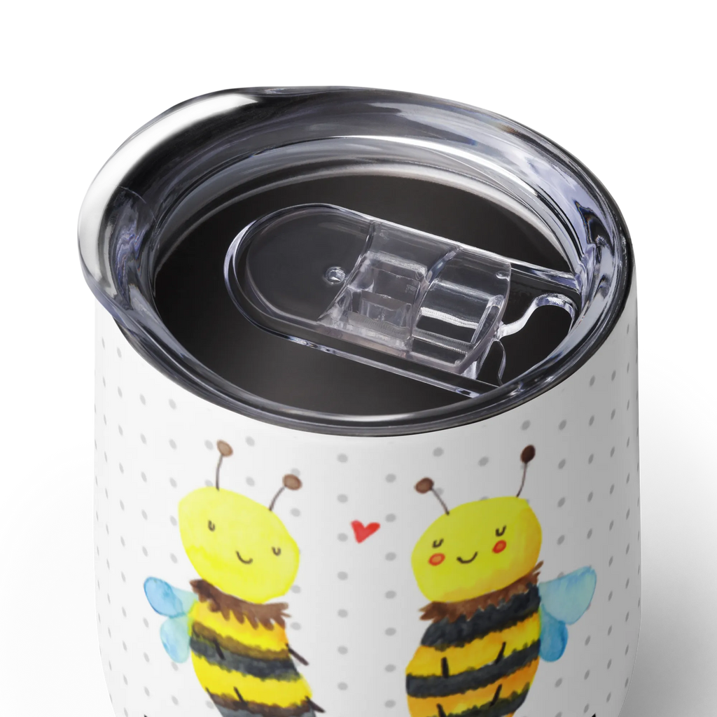 Personalisierter Weinbecher Biene Verliebt Weinglas Für Party Mit Wunschname, Weinbecher Für Picknick Mit Namen, Mundgeblasenes Weinglas Mit Namen, Klassisches Weinglas Mit Namensgravur, Weinbecher Für Camping Mit Namensgravur, Rustikaler Weinbecher Mit Namen, Spülmaschinenfestes Weinglas Mit Gravur, Personalisierter Weinbecher, Weinglas Für Zuhause Mit Namensgravur, Öko Weinglas Mit Namensdruck, Umweltfreundliches Weinglas Mit Namen, Reise-Weinbecher Mit Namen, Becher Für Wein Mit Namensdruck, Weinglas Mit Namensgravur, Bambus-Weinbecher Mit Wunschname, Trinkbecher Wein Mit Namen, Kunststoff-Weinglas Mit Namen, Weinbecher Aus Edelstahl Mit Namen, Weinglas Mit Initialen, Modernes Weinglas Mit Wunschname, Kristallglas Weinglas Mit Wunschname, Kelchglas Mit Wunschname, Acryl-Weinbecher Mit Namensgravur, Stapelbares Weinglas Mit Namen, Universalglas Mit Namensgravur, Thermo-Weinbecher Mit Namensaufdruck, Weinbecher Mit Namen, Becher Aus Edelstahl Für Wein Mit Namen, Weinbecher Mit Deckel Und Namen, Biene, Wespe, Hummel