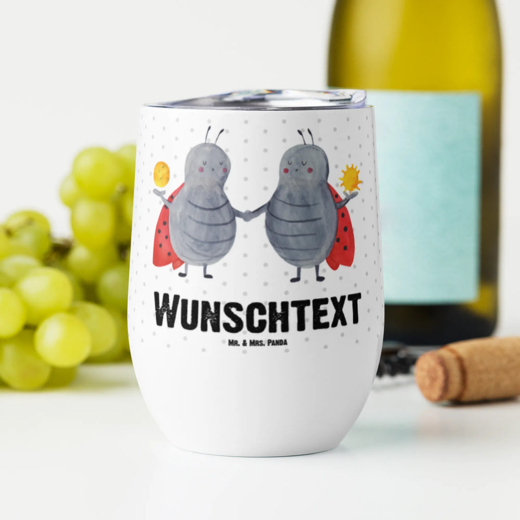 Personalisierter Weinbecher Sternzeichen Zwilling Klassisches Weinglas Mit Namensgravur, Thermo-Weinbecher Mit Namensaufdruck, Weinbecher Für Picknick Mit Namen, Weinglas Für Party Mit Wunschname, Kunststoff-Weinglas Mit Namen, Weinbecher Mit Deckel Und Namen, Becher Aus Edelstahl Für Wein Mit Namen, Acryl-Weinbecher Mit Namensgravur, Becher Für Wein Mit Namensdruck, Weinbecher Für Camping Mit Namensgravur, Modernes Weinglas Mit Wunschname, Kristallglas Weinglas Mit Wunschname, Stapelbares Weinglas Mit Namen, Weinglas Mit Initialen, Trinkbecher Wein Mit Namen, Rustikaler Weinbecher Mit Namen, Bambus-Weinbecher Mit Wunschname, Weinbecher Mit Namen, Weinglas Mit Namensgravur, Kelchglas Mit Wunschname, Öko Weinglas Mit Namensdruck, Personalisierter Weinbecher, Weinglas Für Zuhause Mit Namensgravur, Weinbecher Aus Edelstahl Mit Namen, Spülmaschinenfestes Weinglas Mit Gravur, Reise-Weinbecher Mit Namen, Universalglas Mit Namensgravur, Mundgeblasenes Weinglas Mit Namen, Umweltfreundliches Weinglas Mit Namen, Tierkreiszeichen, Sternzeichen, Horoskop, Astrologie, Aszendent, Zwilling Sternzeichen, Glückskäfer, Zwillinge, Zwillingsschwester, Zwilling Geschenk, Geschenk Juni, Geburtstag Mai, Zwillingsbruder, Geschenk Mai, Marienkäfer