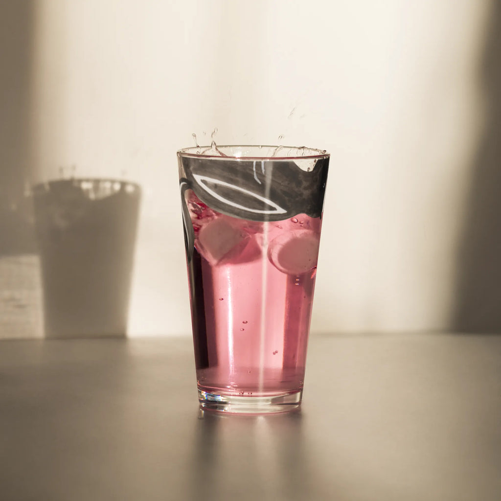 Personalisiertes Trinkglas Stinktier Ball Premium Weinglas Mit Wunschname, Edles Trinkglas Mit Namen, Kristallklares Trinkglas Mit Namensgravur, Kristall Trinkglas Mit Wunschname, Premium Bierglas Mit Namen, Premium Trinkglas Mit Namen, Premium Glas-Set Mit Namensgravur, Premium Trinkglas Mit Henkel Und Namensgravur, Premium Trinkglas Aus Borosilikatglas Mit Wunschname, Premium Trinkglas Aus Kristallglas Mit Namen, Premium Sektglas Mit Wunschname, Premium Likörglas Mit Namen, Premium Cocktailglas Mit Namensgravur, Luxus Trinkglas Mit Wunschname, Premium Trinkglas Für Bar Mit Namensgravur, Premium Trinkglas Dickwandig Mit Wunschname, Premium Tumbler Mit Wunschname, Premium Wasserglas Mit Namen, Premium Trinkglas Geschenkidee Mit Namen, Premium Trinkglas Spülmaschinenfest Mit Namensgravur, Premium Trinkglas Ohne Henkel Mit Namen, Designer Trinkglas Mit Namensgravur, Premium Longdrinkglas Mit Namen, Premium Whiskyglas Mit Namensgravur, Premium Saftglas Mit Namensgravur, Premium Trinkglas Dünnwandig Mit Namen, Premium Trinkglas Für Zuhause Mit Wunschname, Personalisierbares Premium Trinkglas Mit Namensgravur, Premium Barglas Mit Wunschname, Hochwertiges Trinkglas Mit Namensgravur, Premium Trinkglas Set Mit Wunschname, Stinktier, Skunk, Wildtier, verspielt, Raubtier, Weisheit, Stinker, Stinki