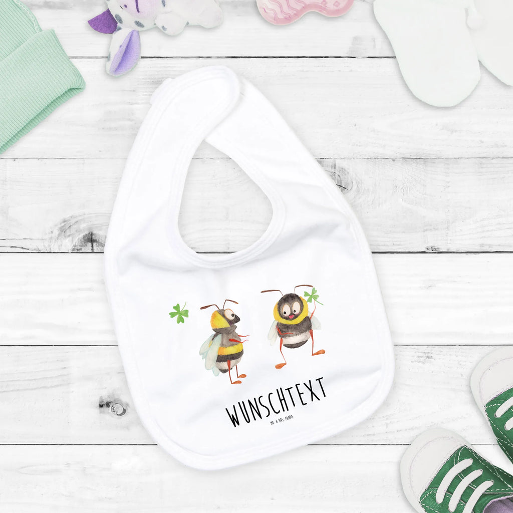 Personalisiertes Babylätzchen Bienen Paar Bedrucktes Babylätzchen Mit Wunschtext, Lustiges Lätzchen Mit Wunschtext, Lätzchen Mit Datum Oder Spruch, Geschenkidee Baby Lätzchen Personalisiert, Lätzchen Mit Initialen, Personalisiertes Babylätzchen Für Mädchen, Bio Babylätzchen Personalisiert, Halstuch Für Babys Personalisiert, Baby Lätzchen Geschenk Mit Namen, Babyhalstuch Mit Namen, Baumwoll Lätzchen Mit Text, Neugeborenen Lätzchen Mit Namen, Babylätzchen Selbst Gestalten, Babylätzchen Mit Namen, Babylätzchen Mit Motiv Und Namen, Baby Lätzchen Mit Wunschtext, Personalisierter Babylätzchen, Baby Halstuch Mit Persönlichem Text, Handgemachtes Babylätzchen Mit Personalisierung, Sabberlätzchen Personalisiert, Babylätzchen Mit Text Für Kita Oder Krippe, Personalisiertes Babylätzchen Für Jungen, Individuelles Babylätzchen, Spucktuch Baby Mit Name, Babylätzchen Für Taufe Personalisiert, Dreieckstuch Baby Mit Namen, Lätzchen Mit Spruch Und Namen, Liebe, Partner, Freund, Freundin, Ehemann, Ehefrau, Heiraten, Verlobung, Heiratsantrag, Liebesgeschenk, Jahrestag, Hocheitstag, Liebesbeweis, Schildkröten, für Ehemann, Valentinstag, Geschenk für Partner, Geschenk für Frauen, verliebte Schildkröten, Hochzeitstag, Mitbringsel, für Männer, Geschenk für Freundin