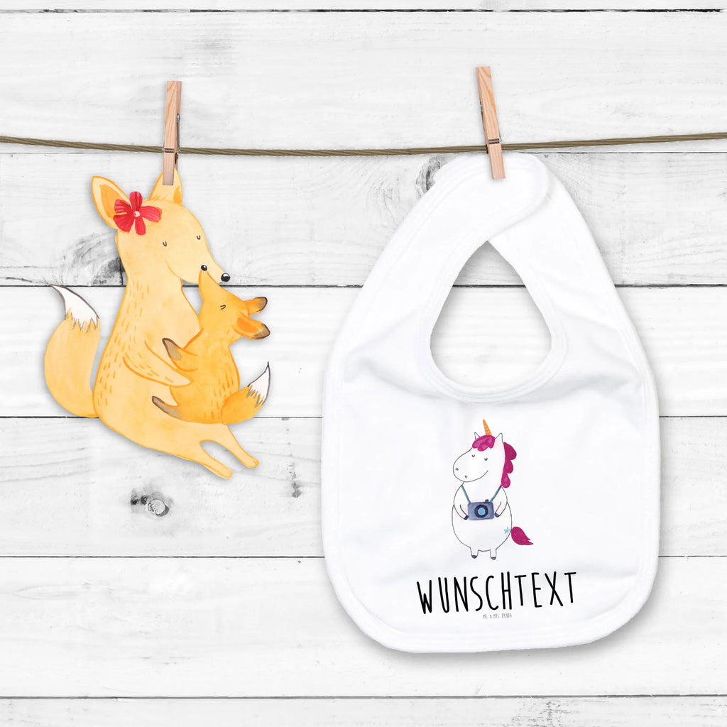 Personalised bib unicorn photographer Personalisiertes Babylätzchen Für Mädchen, Sabberlätzchen Personalisiert, Dreieckstuch Baby Mit Namen, Spucktuch Baby Mit Name, Geschenkidee Baby Lätzchen Personalisiert, Baby Halstuch Mit Persönlichem Text, Babylätzchen Mit Motiv Und Namen, Halstuch Für Babys Personalisiert, Baumwoll Lätzchen Mit Text, Individuelles Babylätzchen, Baby Lätzchen Geschenk Mit Namen, Babyhalstuch Mit Namen, Neugeborenen Lätzchen Mit Namen, Lätzchen Mit Initialen, Lätzchen Mit Datum Oder Spruch, Bio Babylätzchen Personalisiert, Babylätzchen Selbst Gestalten, Handgemachtes Babylätzchen Mit Personalisierung, Babylätzchen Mit Namen, Personalisiertes Babylätzchen Für Jungen, Lustiges Lätzchen Mit Wunschtext, Babylätzchen Mit Text Für Kita Oder Krippe, Bedrucktes Babylätzchen Mit Wunschtext, Babylätzchen Für Taufe Personalisiert, Lätzchen Mit Spruch Und Namen, Baby Lätzchen Mit Wunschtext, Personalisierter Babylätzchen, Einhorn, Einhörner, Einhorn Deko, Unicorn, Reise, Weltreise, Fotograf, Urlaub, Weltenbummler, Kurztrip, Reisen, Tourist, Fotografie, Städtereise, Kamera