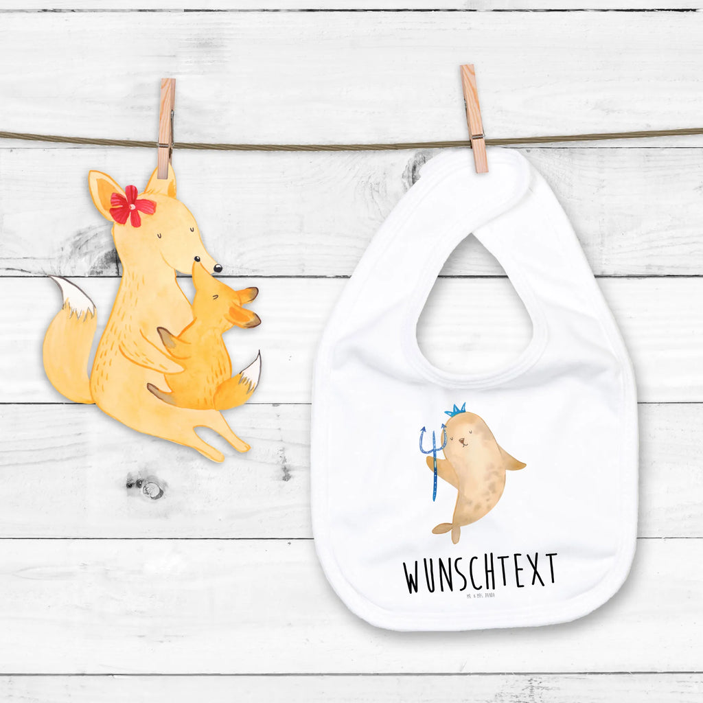 Personalisiertes Babylätzchen Sternzeichen Wassermann Lätzchen Mit Spruch Und Namen, Lustiges Lätzchen Mit Wunschtext, Babylätzchen Mit Text Für Kita Oder Krippe, Baby Lätzchen Geschenk Mit Namen, Babylätzchen Für Taufe Personalisiert, Bedrucktes Babylätzchen Mit Wunschtext, Lätzchen Mit Initialen, Geschenkidee Baby Lätzchen Personalisiert, Spucktuch Baby Mit Name, Babylätzchen Mit Motiv Und Namen, Dreieckstuch Baby Mit Namen, Sabberlätzchen Personalisiert, Personalisierter Babylätzchen, Baby Lätzchen Mit Wunschtext, Lätzchen Mit Datum Oder Spruch, Baumwoll Lätzchen Mit Text, Personalisiertes Babylätzchen Für Jungen, Babyhalstuch Mit Namen, Baby Halstuch Mit Persönlichem Text, Babylätzchen Selbst Gestalten, Halstuch Für Babys Personalisiert, Bio Babylätzchen Personalisiert, Babylätzchen Mit Namen, Personalisiertes Babylätzchen Für Mädchen, Neugeborenen Lätzchen Mit Namen, Individuelles Babylätzchen, Handgemachtes Babylätzchen Mit Personalisierung, Tierkreiszeichen, Sternzeichen, Horoskop, Astrologie, Aszendent, Nix, Geburtstag Januar, Geschenk Januar, Wassermann Geschenk, Meermann, Meer Geschenk, Geschenk Februar, Wassermann Sternzeichen, Geburtstag Februar