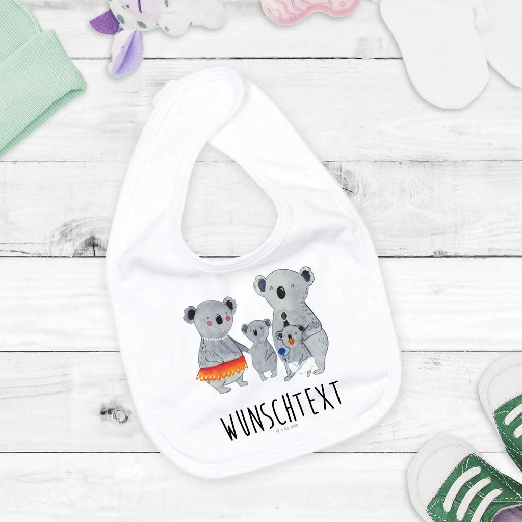 Personalised bib Koala Family Babylätzchen Für Taufe Personalisiert, Personalisierter Babylätzchen, Babylätzchen Mit Motiv Und Namen, Baby Lätzchen Mit Wunschtext, Baumwoll Lätzchen Mit Text, Individuelles Babylätzchen, Babylätzchen Mit Text Für Kita Oder Krippe, Lätzchen Mit Initialen, Lätzchen Mit Spruch Und Namen, Dreieckstuch Baby Mit Namen, Handgemachtes Babylätzchen Mit Personalisierung, Halstuch Für Babys Personalisiert, Neugeborenen Lätzchen Mit Namen, Bedrucktes Babylätzchen Mit Wunschtext, Lustiges Lätzchen Mit Wunschtext, Babylätzchen Mit Namen, Baby Lätzchen Geschenk Mit Namen, Lätzchen Mit Datum Oder Spruch, Babylätzchen Selbst Gestalten, Bio Babylätzchen Personalisiert, Baby Halstuch Mit Persönlichem Text, Spucktuch Baby Mit Name, Sabberlätzchen Personalisiert, Personalisiertes Babylätzchen Für Jungen, Geschenkidee Baby Lätzchen Personalisiert, Babyhalstuch Mit Namen, Personalisiertes Babylätzchen Für Mädchen, Familie, Vatertag, Muttertag, Bruder, Schwester, Mama, Papa, Oma, Opa, Family, Geschwister, Familienleben, Koala, Kinder, Koalas