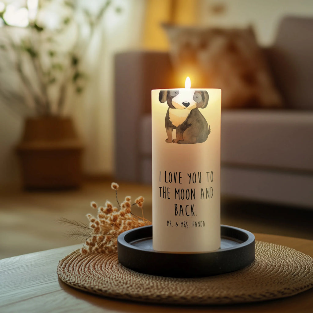 Candle Dog Relax Stumpenkerze, Grosse Kerze, Dekokerze, Dekorative Kerze, Tafelkerze, Zylinderkerze, Geburtstagskerze, Blockkerze, Geburtskerze, Hochzeitskerze, Gartenkerze, Erinnerungslicht, Tischkerze, Handgemachte Kerze, Dinnerkerze, Kerze Mit Spruch, Weihnachtskerze, Adventskerze, Kommunionskerze, Osterkerze, Laternenkerze, Wunschkerze, Bedruckte Kerze, Kerze Mit Motiv, Wachskerze, Schmuckkerze, Erinnerungskerze, Hundemotiv, Sprüche, Hunderasse, Hundebesitzer, Tierliebhaber, Hund, Haustier, Hundeglück, Schwarzer Hund, Liebe, Hundeliebe