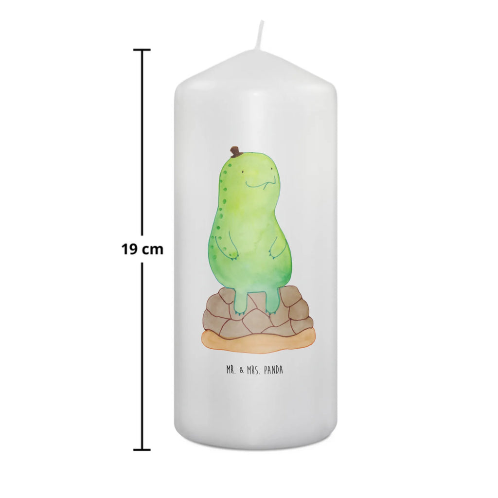 Kerze Schildkröte pausiert Tischkerze, Grosse Kerze, Dekorative Kerze, Handgemachte Kerze, Adventskerze, Dinnerkerze, Blockkerze, Zylinderkerze, Dekokerze, Gartenkerze, Kerze Mit Motiv, Erinnerungskerze, Laternenkerze, Tafelkerze, Geburtstagskerze, Wachskerze, Schmuckkerze, Wunschkerze, Osterkerze, Kerze Mit Spruch, Stumpenkerze, Bedruckte Kerze, Hochzeitskerze, Weihnachtskerze, Erinnerungslicht, Geburtskerze, Kommunionskerze, Schildkröte, Achtsamkeit, Achtsam, Entschleunigen