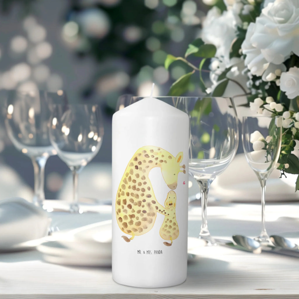 Kerze Giraffe mit Kind Wunschkerze, Blockkerze, Kommunionskerze, Gartenkerze, Hochzeitskerze, Geburtskerze, Tafelkerze, Bedruckte Kerze, Osterkerze, Laternenkerze, Erinnerungslicht, Kerze Mit Spruch, Zylinderkerze, Kerze Mit Motiv, Schmuckkerze, Grosse Kerze, Dekokerze, Handgemachte Kerze, Adventskerze, Stumpenkerze, Tischkerze, Dekorative Kerze, Dinnerkerze, Geburtstagskerze, Weihnachtskerze, Erinnerungskerze, Wachskerze, Afrika, Wildtiere, Mama, Kind, Sohn, Giraffe, Lieblingsmensch, Tochter, Mutter