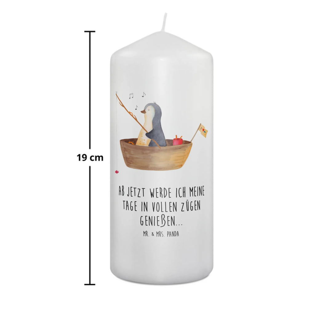 Kerze Pinguin Angelboot Geburtskerze, Kommunionskerze, Dinnerkerze, Wunschkerze, Kerze Mit Motiv, Grosse Kerze, Tafelkerze, Weihnachtskerze, Hochzeitskerze, Blockkerze, Tischkerze, Geburtstagskerze, Zylinderkerze, Laternenkerze, Kerze Mit Spruch, Schmuckkerze, Handgemachte Kerze, Dekokerze, Wachskerze, Adventskerze, Gartenkerze, Osterkerze, Erinnerungskerze, Bedruckte Kerze, Stumpenkerze, Dekorative Kerze, Erinnerungslicht, Pinguin, Genießen, Lebenslust, Geschenkidee Liebeskummer, Angelboot, Pinguine, Scheidung, Leben, Angeln, Boot, Neustart, Neuanfang, Motivation, Trennung