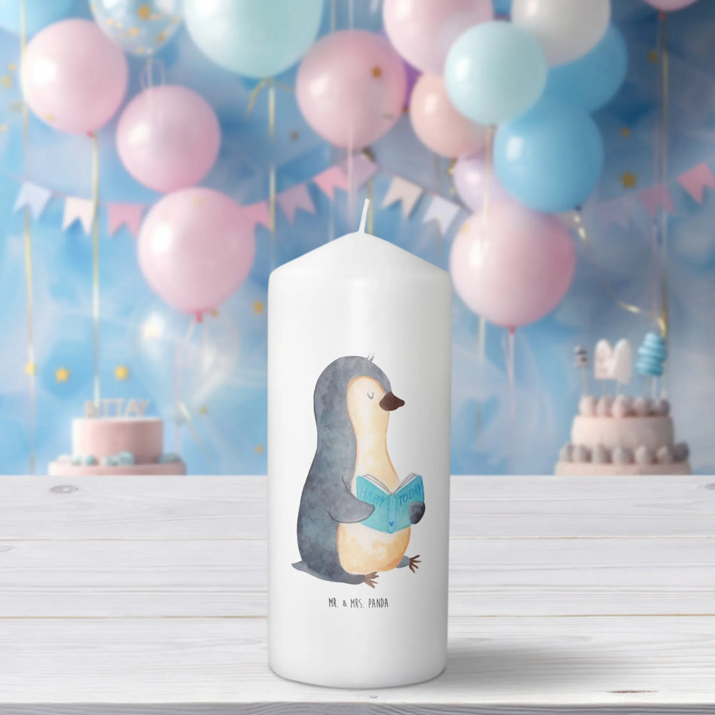 Candle Penguin A book Kommunionskerze, Wachskerze, Adventskerze, Stumpenkerze, Osterkerze, Schmuckkerze, Dekokerze, Bedruckte Kerze, Blockkerze, Tischkerze, Gartenkerze, Handgemachte Kerze, Laternenkerze, Dekorative Kerze, Erinnerungslicht, Kerze Mit Motiv, Grosse Kerze, Erinnerungskerze, Hochzeitskerze, Zylinderkerze, Geburtstagskerze, Kerze Mit Spruch, Wunschkerze, Dinnerkerze, Geburtskerze, Tafelkerze, Weihnachtskerze, Pinguin, Urlaub, Lesen, Bücherwurm, Pinguine, Nichtstun, Freizeit, Faulenzen, Buch, Ferien