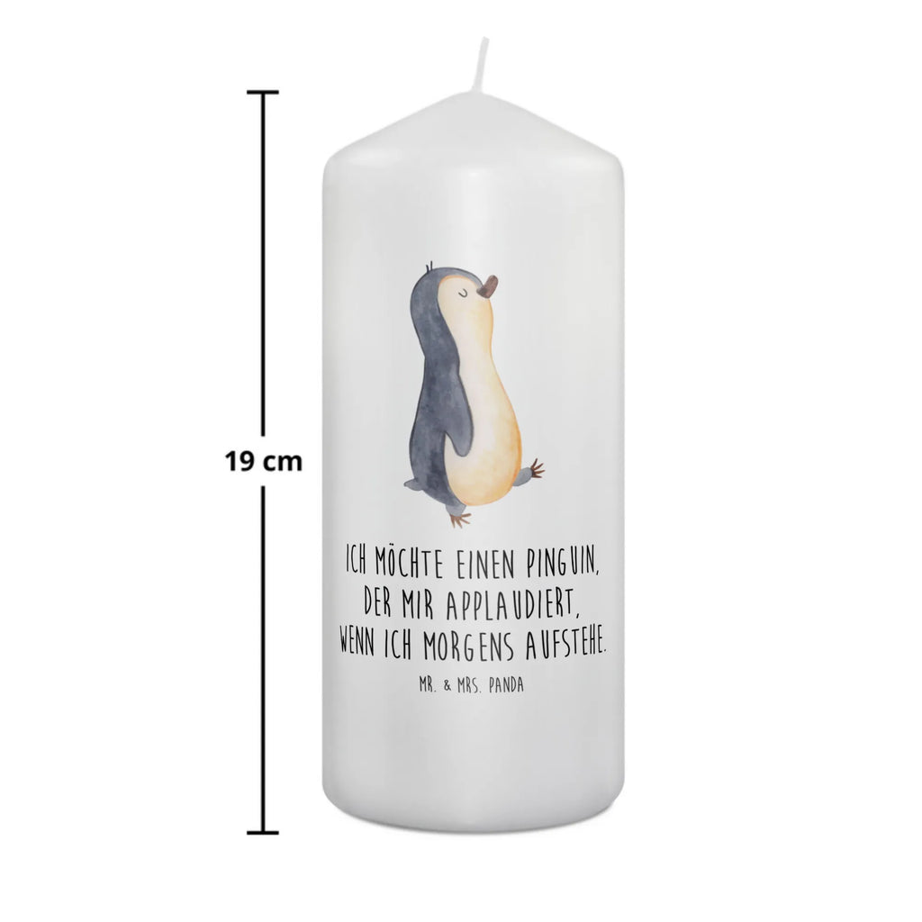 Candle Penguin march Votivkerze, Stumpenkerzen-Set, Kerze Mit Namensgravur, Trauerkerze, Handgegossene Kerze, Gedenkkerze, Kerze Mit Spruch, Stabkerze, Grabkerze, Fair-Trade-Kerze, Andachtskerze, Gartenkerze, Kerze Mit Gravur, Outdoor-Kerze, Blockkerze, Sojawachskerze, Kerze Für Taufe, Tafelkerze, Kerze Für Geburtstag, Kerze Mit Duft, Kerze Für Firmung, Dinnerkerzenpaar, Kerze, Stumpenkerze, Metall-Kerze, Handgemachte Kerze, Stearin­kerze, Kerze Als Gastgeschenk, Bio-Kerze, Duftkerze, Grablicht, Kerze Mit Motiv, Kerze Für Hochzeit, Tischkerze, Kerze Ohne Duft, Dinnerkerze, Streukerze, Kerze Für Advent, Glas-Kerze, Kerze Für Ostern, Kerze Mit Fotoeinleger, Kerze Für Kommunion, Kerze Mit Prägung, Teelicht, Laternenkerze, Kerze Für Weihnachten, Pinguin, Bruder, Pinguine, Langschläfer, Familie, Frühaufsteher, Schwester