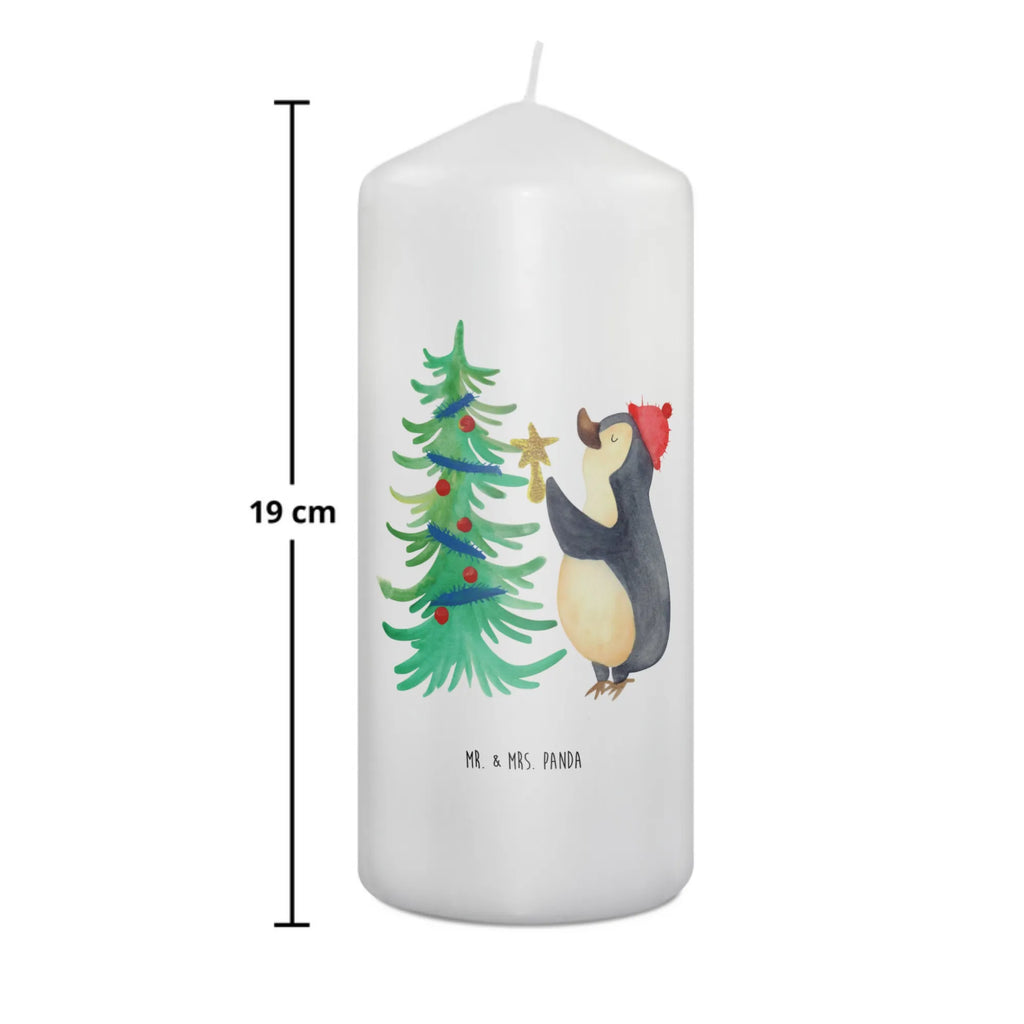 Candle penguin Christmas tree Kerze Mit Motiv, Geburtstagskerze, Tafelkerze, Grosse Kerze, Zylinderkerze, Tischkerze, Dekorative Kerze, Kommunionskerze, Handgemachte Kerze, Wachskerze, Stumpenkerze, Dinnerkerze, Gartenkerze, Erinnerungskerze, Laternenkerze, Hochzeitskerze, Blockkerze, Geburtskerze, Erinnerungslicht, Wunschkerze, Osterkerze, Kerze Mit Spruch, Weihnachtskerze, Adventskerze, Schmuckkerze, Bedruckte Kerze, Dekokerze, Weihnachten, Winter, Weihnachtsdeko, Nikolaus, Advent, Heiligabend, Wintermotiv, Pinguin