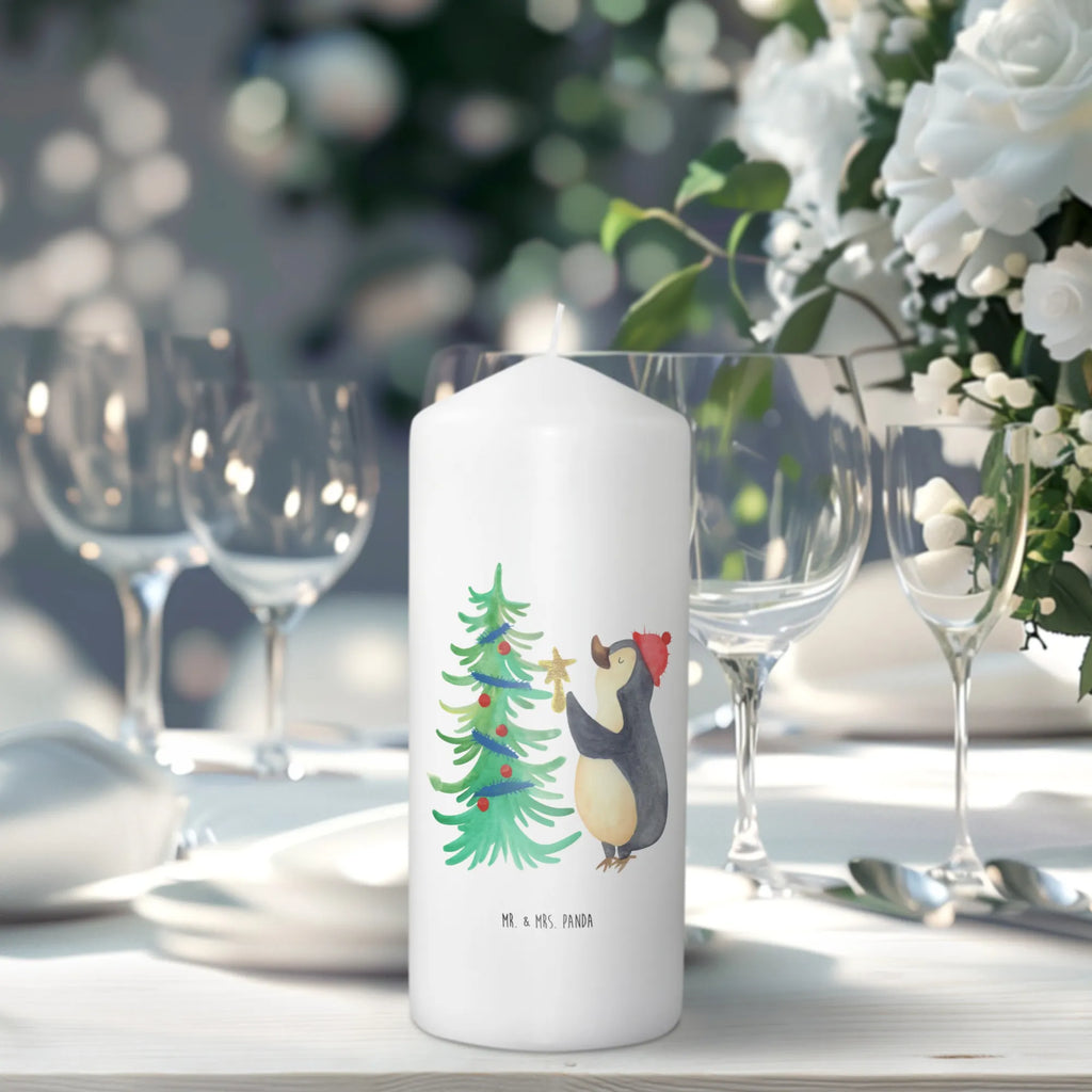 Candle penguin Christmas tree Kerze Mit Motiv, Geburtstagskerze, Tafelkerze, Grosse Kerze, Zylinderkerze, Tischkerze, Dekorative Kerze, Kommunionskerze, Handgemachte Kerze, Wachskerze, Stumpenkerze, Dinnerkerze, Gartenkerze, Erinnerungskerze, Laternenkerze, Hochzeitskerze, Blockkerze, Geburtskerze, Erinnerungslicht, Wunschkerze, Osterkerze, Kerze Mit Spruch, Weihnachtskerze, Adventskerze, Schmuckkerze, Bedruckte Kerze, Dekokerze, Weihnachten, Winter, Weihnachtsdeko, Nikolaus, Advent, Heiligabend, Wintermotiv, Pinguin