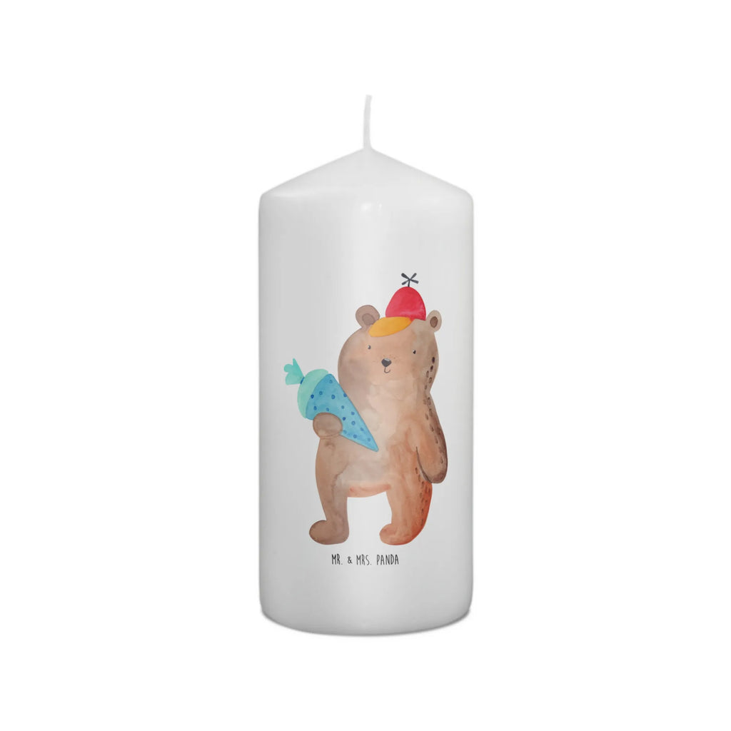 Candle bear School cone Stumpenkerze, Erinnerungskerze, Handgemachte Kerze, Bedruckte Kerze, Schmuckkerze, Geburtskerze, Adventskerze, Gartenkerze, Grosse Kerze, Hochzeitskerze, Dekorative Kerze, Geburtstagskerze, Blockkerze, Tafelkerze, Tischkerze, Wachskerze, Dekokerze, Zylinderkerze, Kerze Mit Motiv, Laternenkerze, Weihnachtskerze, Kerze Mit Spruch, Erinnerungslicht, Osterkerze, Kommunionskerze, Dinnerkerze, Wunschkerze, Teddybär, Teddy, Bär, Bär Motiv, Grundschule, Erster Schultag Geschenk, Schulanfang, Schulbeginn, Schultüte, Einschulung Geschenk, Schule Geschenk
