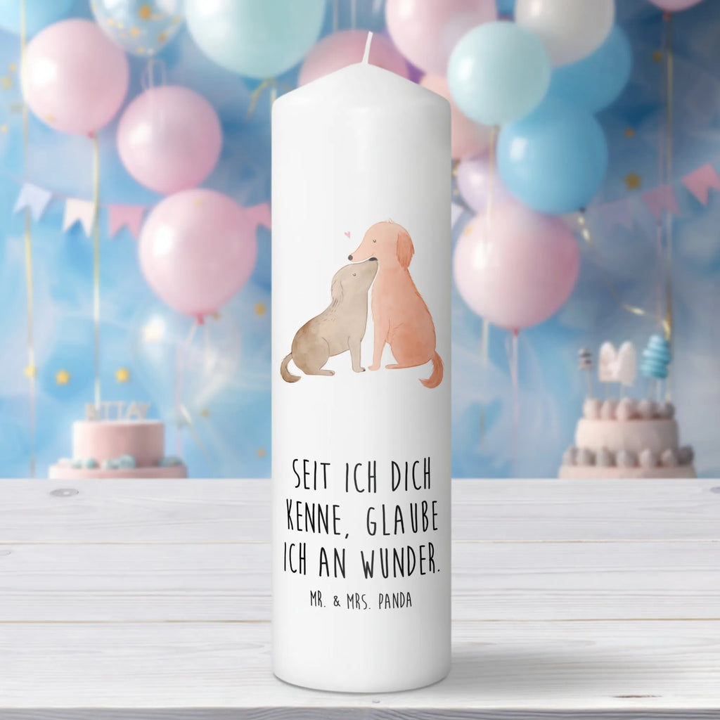 Candle dogs Love Wunschkerze, Stumpenkerze, Geburtstagskerze, Kerze Mit Spruch, Adventskerze, Schmuckkerze, Erinnerungskerze, Kerze Mit Motiv, Handgemachte Kerze, Bedruckte Kerze, Zylinderkerze, Dekorative Kerze, Hochzeitskerze, Laternenkerze, Gartenkerze, Dinnerkerze, Geburtskerze, Wachskerze, Osterkerze, Tafelkerze, Erinnerungslicht, Dekokerze, Tischkerze, Kommunionskerze, Blockkerze, Weihnachtskerze, Grosse Kerze, Hundemotiv, Sprüche, Hunderasse, Hundebesitzer, Tierliebhaber, Hund, Haustier, Kuscheln, Kuss, Vertrauen, Liebe, Herz, Hund. Hunde