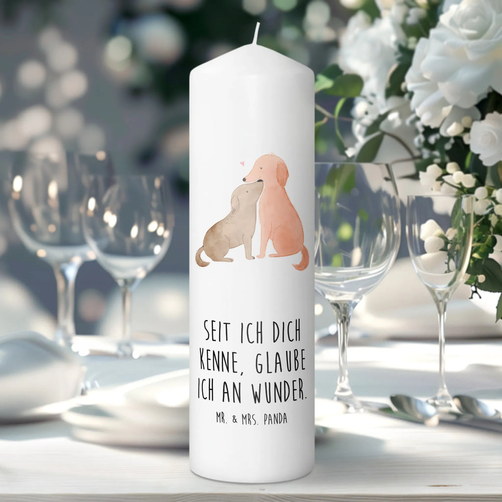 Candle dogs Love Wunschkerze, Stumpenkerze, Geburtstagskerze, Kerze Mit Spruch, Adventskerze, Schmuckkerze, Erinnerungskerze, Kerze Mit Motiv, Handgemachte Kerze, Bedruckte Kerze, Zylinderkerze, Dekorative Kerze, Hochzeitskerze, Laternenkerze, Gartenkerze, Dinnerkerze, Geburtskerze, Wachskerze, Osterkerze, Tafelkerze, Erinnerungslicht, Dekokerze, Tischkerze, Kommunionskerze, Blockkerze, Weihnachtskerze, Grosse Kerze, Hundemotiv, Sprüche, Hunderasse, Hundebesitzer, Tierliebhaber, Hund, Haustier, Kuscheln, Kuss, Vertrauen, Liebe, Herz, Hund. Hunde
