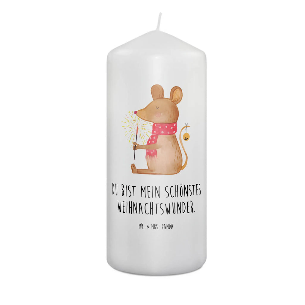 Kerze Weihnachtsmaus Handgemachte Kerze, Laternenkerze, Osterkerze, Tischkerze, Erinnerungskerze, Zylinderkerze, Geburtstagskerze, Wachskerze, Dekorative Kerze, Weihnachtskerze, Hochzeitskerze, Adventskerze, Tafelkerze, Dekokerze, Schmuckkerze, Kerze Mit Motiv, Geburtskerze, Gartenkerze, Wunschkerze, Kerze Mit Spruch, Bedruckte Kerze, Stumpenkerze, Dinnerkerze, Grosse Kerze, Erinnerungslicht, Blockkerze, Kommunionskerze, Weihnachten, Winter, Weihnachtsdeko, Nikolaus, Advent, Heiligabend, Wintermotiv, Maus, Mäuschen, Weihnachtswunder, Weihnachtsgruß, Weihnachtsmotiv, Frohe Weihnachten