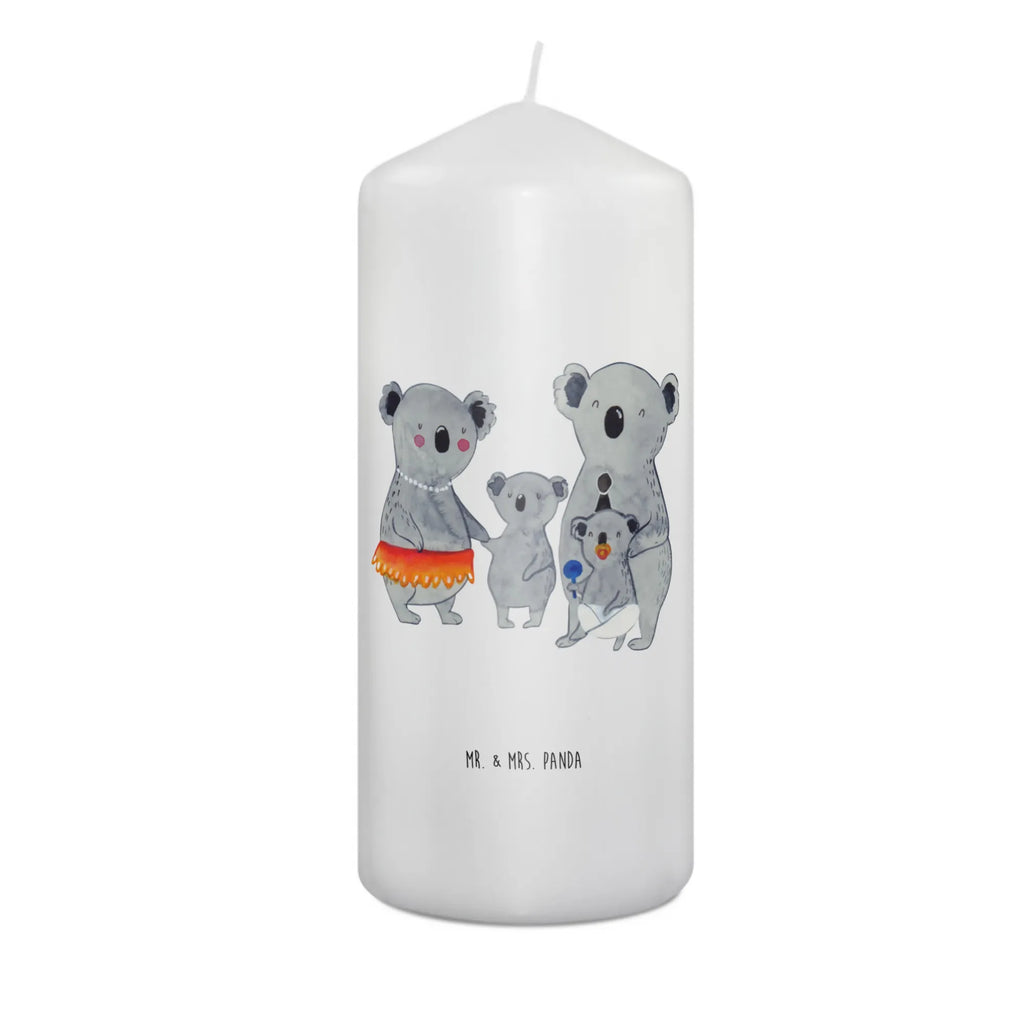 Candle Koala Family Wachskerze, Tischkerze, Schmuckkerze, Erinnerungslicht, Gartenkerze, Dekorative Kerze, Kommunionskerze, Geburtstagskerze, Handgemachte Kerze, Tafelkerze, Bedruckte Kerze, Geburtskerze, Blockkerze, Weihnachtskerze, Adventskerze, Dinnerkerze, Dekokerze, Stumpenkerze, Laternenkerze, Zylinderkerze, Wunschkerze, Kerze Mit Spruch, Grosse Kerze, Osterkerze, Erinnerungskerze, Kerze Mit Motiv, Hochzeitskerze, Oma, Papa, Mama, Vatertag, Bruder, Schwester, Familie, Muttertag, Opa, Geschwister, Family, Kinder, Koalas, Familienleben, Koala