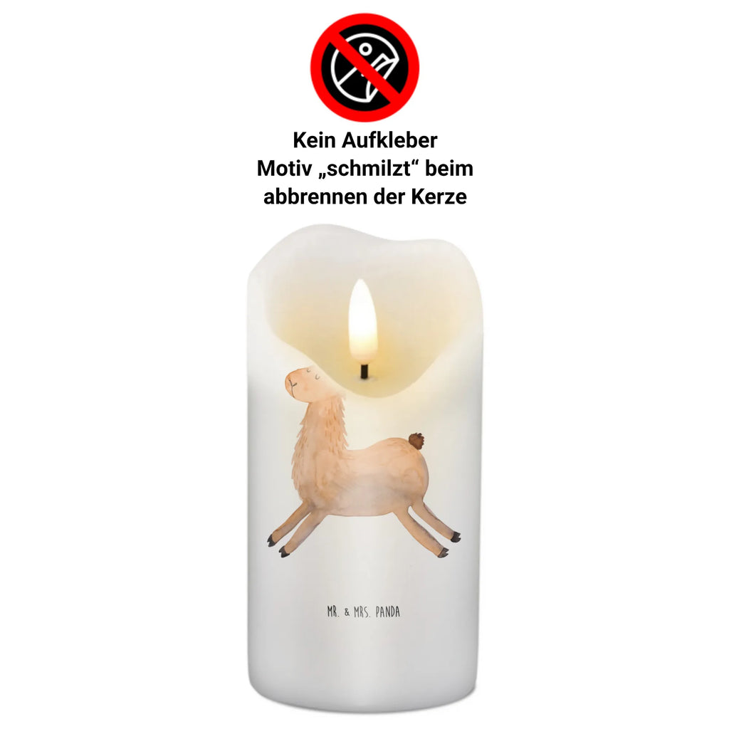Kerze Lama Springen Kerze Mit Spruch, Blockkerze, Erinnerungslicht, Adventskerze, Handgemachte Kerze, Bedruckte Kerze, Kerze Mit Motiv, Laternenkerze, Geburtskerze, Wachskerze, Geburtstagskerze, Kommunionskerze, Weihnachtskerze, Stumpenkerze, Wunschkerze, Schmuckkerze, Dekorative Kerze, Zylinderkerze, Dekokerze, Erinnerungskerze, Tafelkerze, Gartenkerze, Hochzeitskerze, Grosse Kerze, Dinnerkerze, Osterkerze, Tischkerze, Alpaka, Lama, Lamas, Happy Day, Fröhlich, Neustart, Abitur, Prüfung, Start, Lieblingstag, Guten Morgen, Freundin, Liebeskummer, Glück