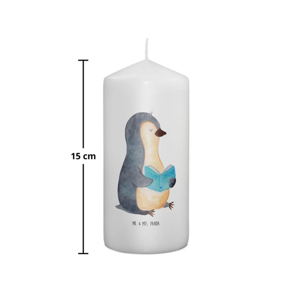 Candle Penguin A book Kommunionskerze, Wachskerze, Adventskerze, Stumpenkerze, Osterkerze, Schmuckkerze, Dekokerze, Bedruckte Kerze, Blockkerze, Tischkerze, Gartenkerze, Handgemachte Kerze, Laternenkerze, Dekorative Kerze, Erinnerungslicht, Kerze Mit Motiv, Grosse Kerze, Erinnerungskerze, Hochzeitskerze, Zylinderkerze, Geburtstagskerze, Kerze Mit Spruch, Wunschkerze, Dinnerkerze, Geburtskerze, Tafelkerze, Weihnachtskerze, Pinguin, Urlaub, Lesen, Bücherwurm, Pinguine, Nichtstun, Freizeit, Faulenzen, Buch, Ferien
